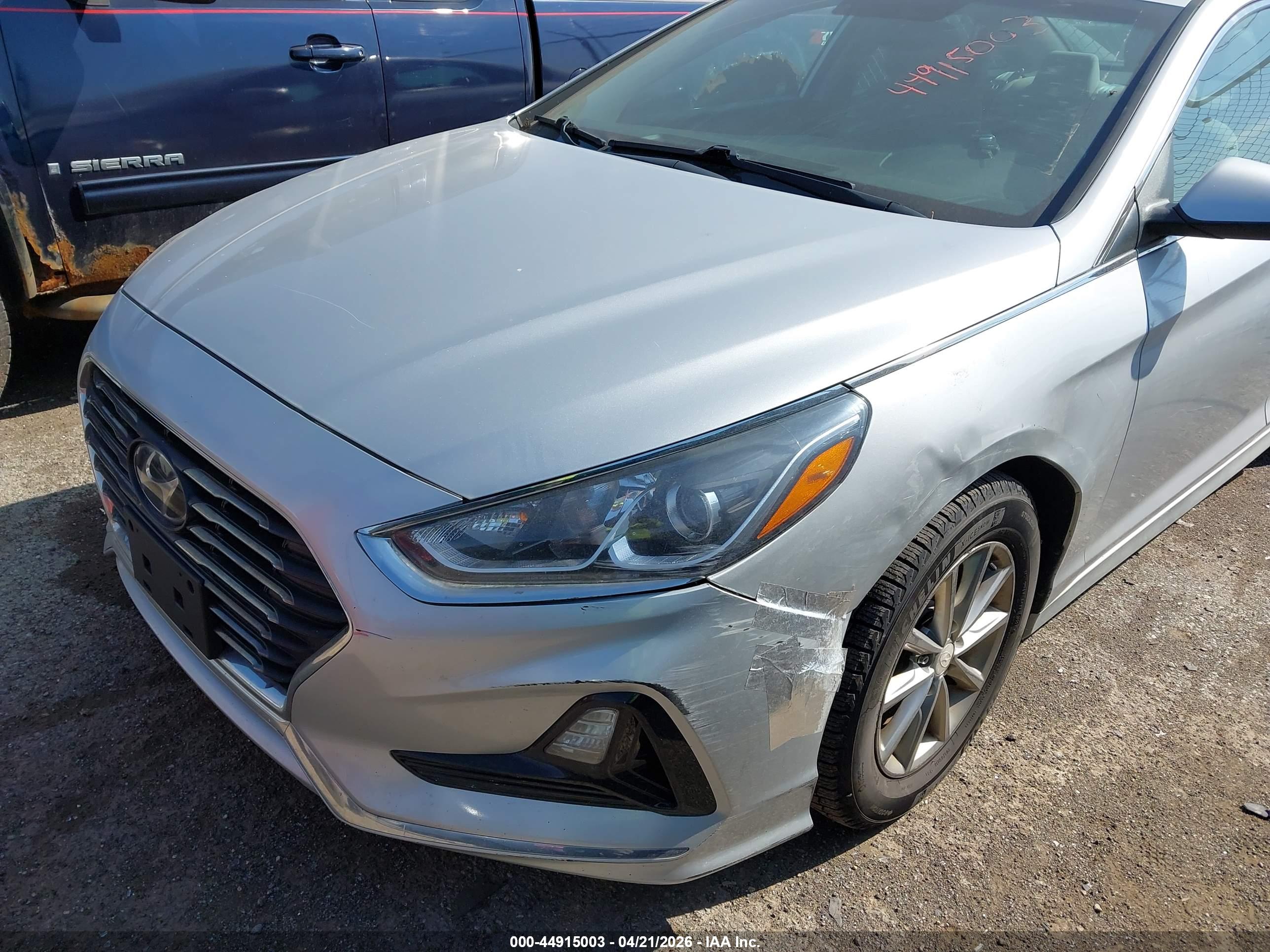 HYUNDAI SONATA image 6