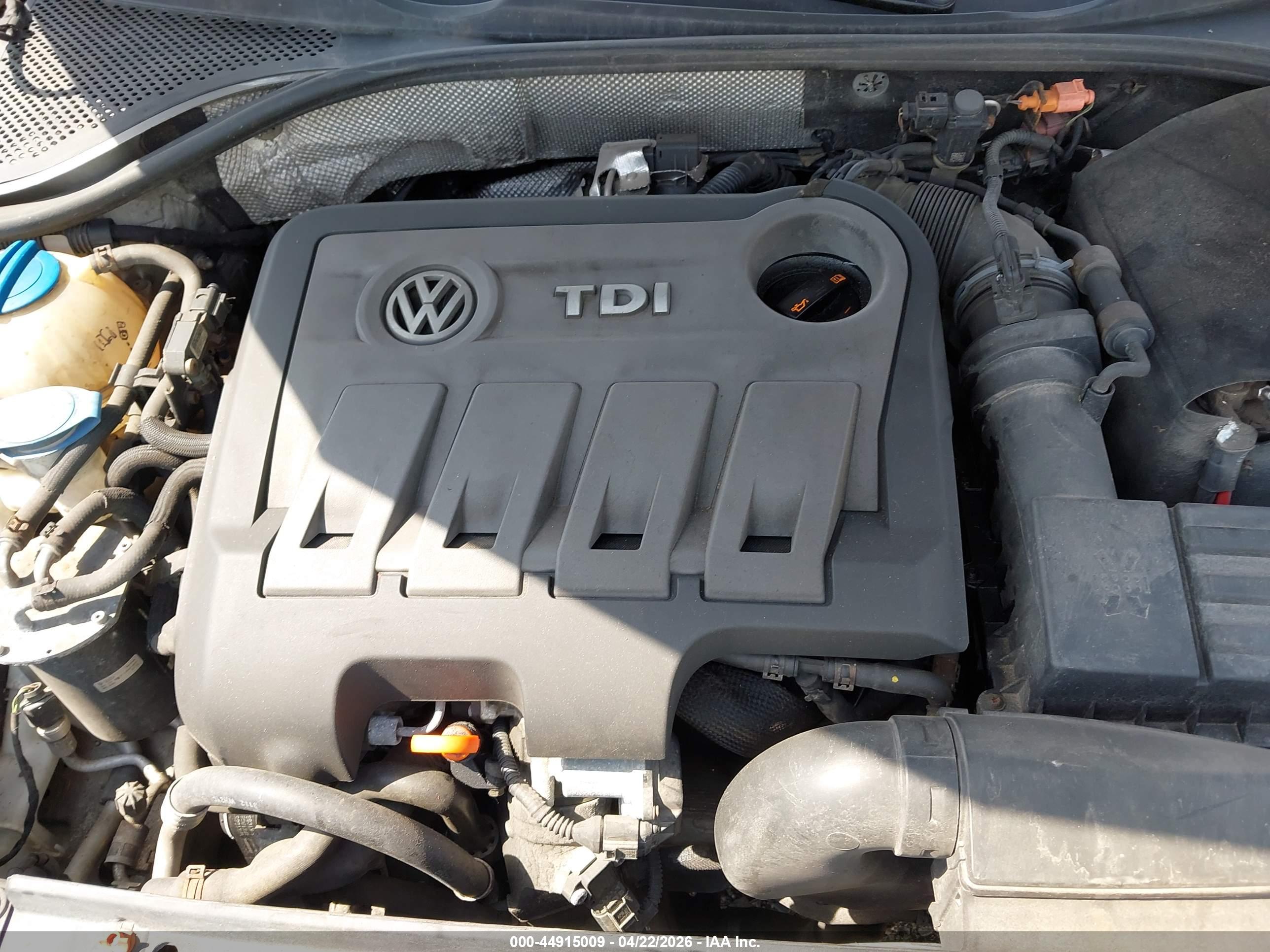 VOLKSWAGEN PASSAT image 10