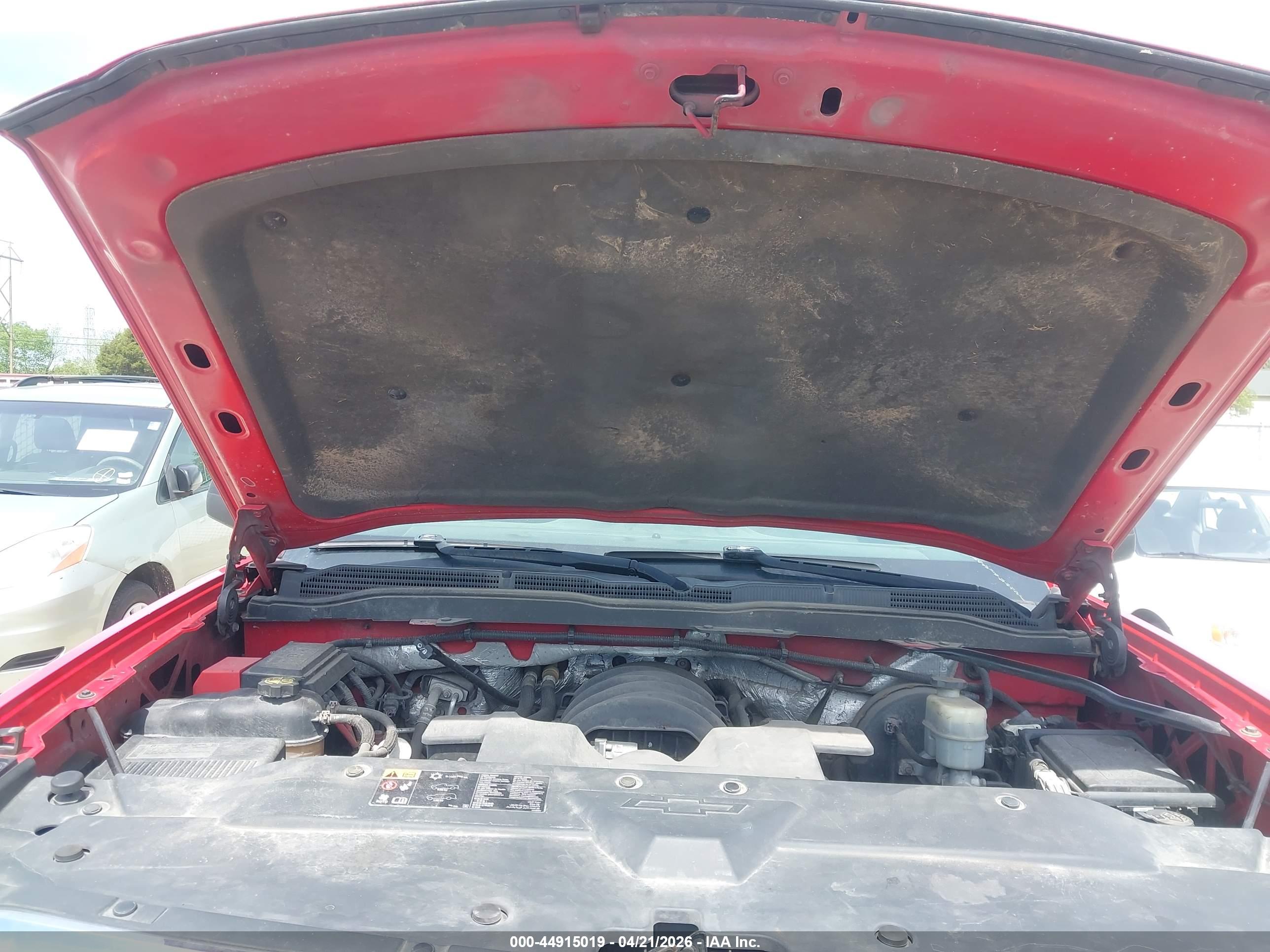 CHEVROLET SILVERADO image 10