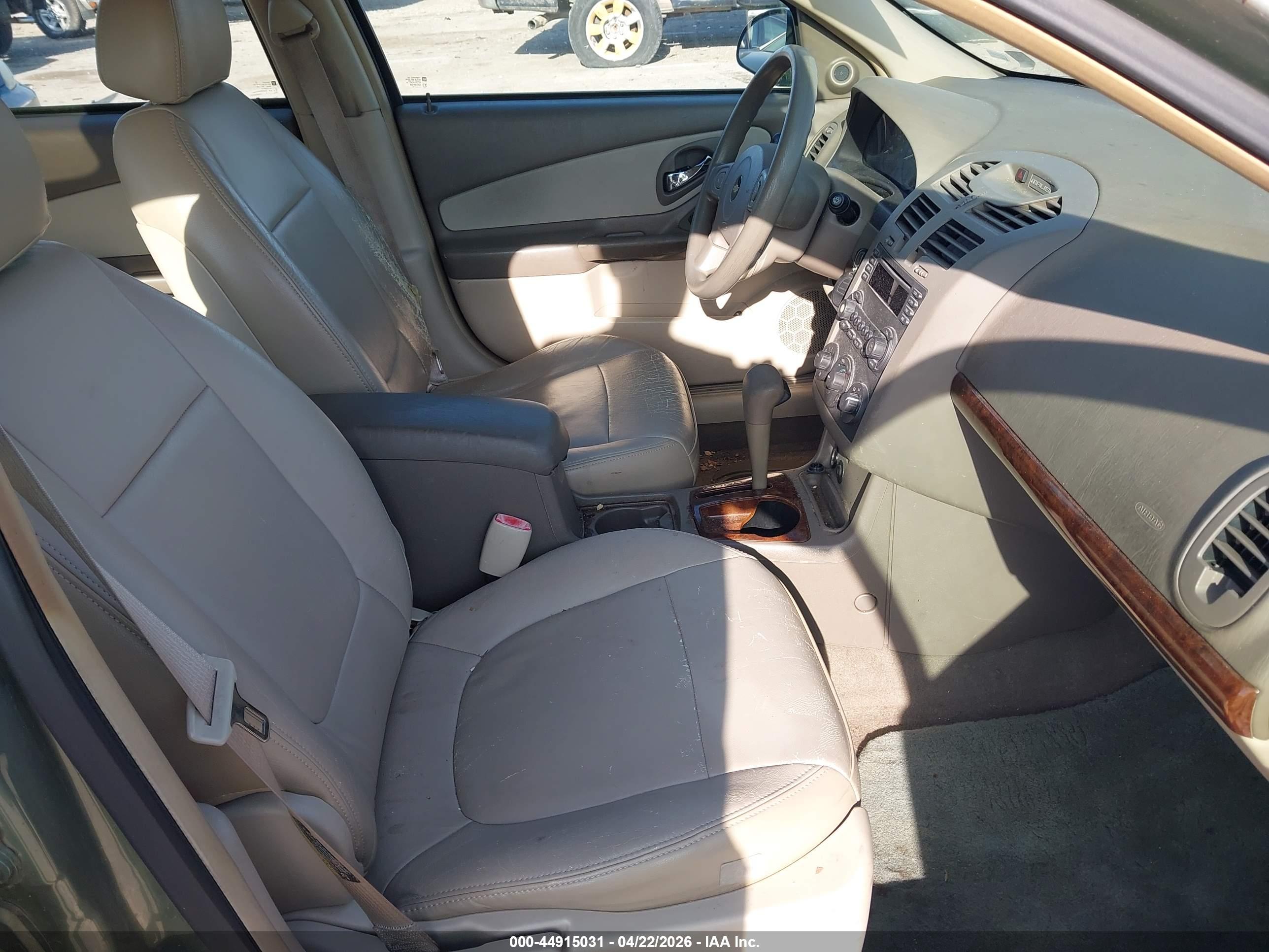 CHEVROLET MALIBU image 5