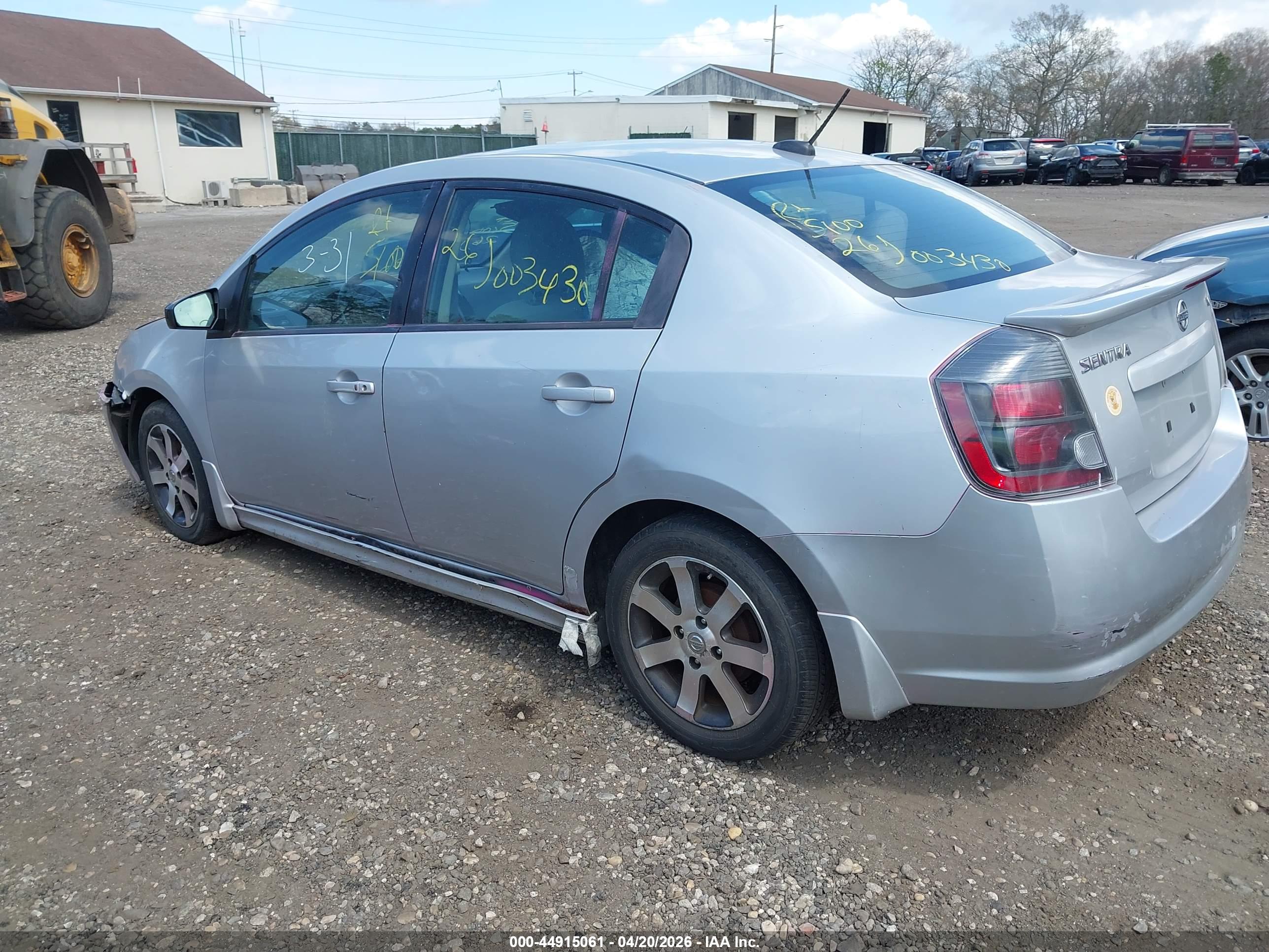 NISSAN SENTRA image 3