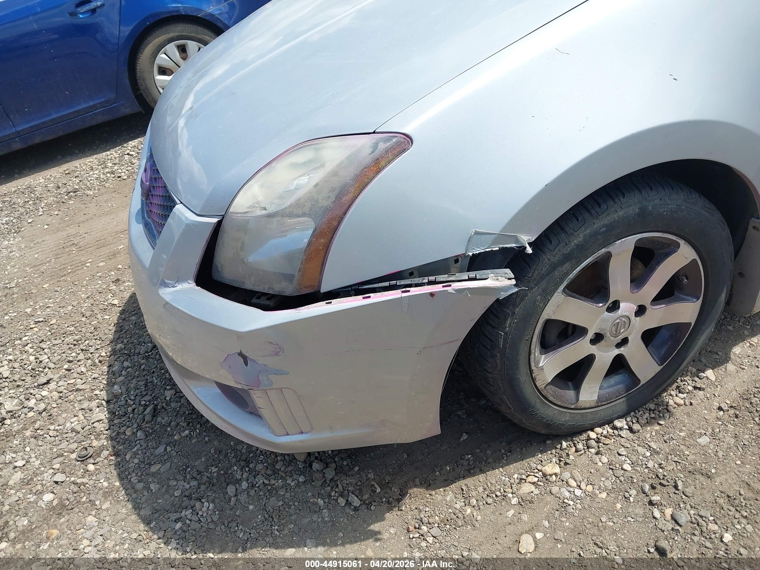 NISSAN SENTRA image 6