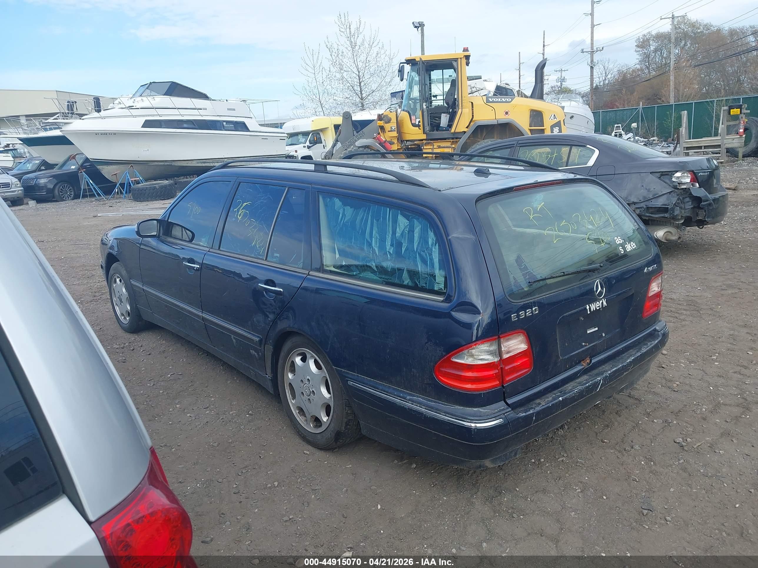 MERCEDES-BENZ E image 3