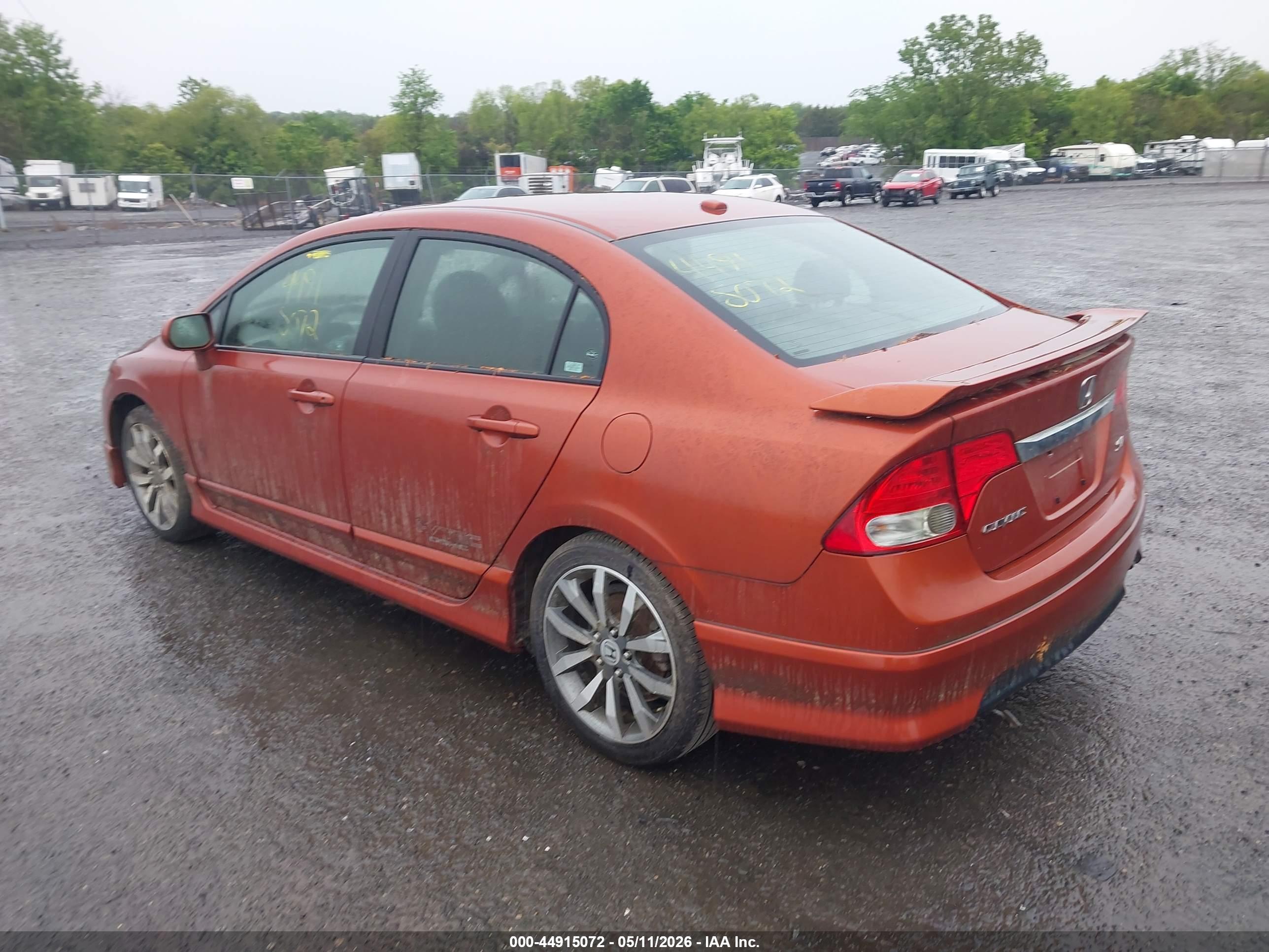 HONDA CIVIC image 3