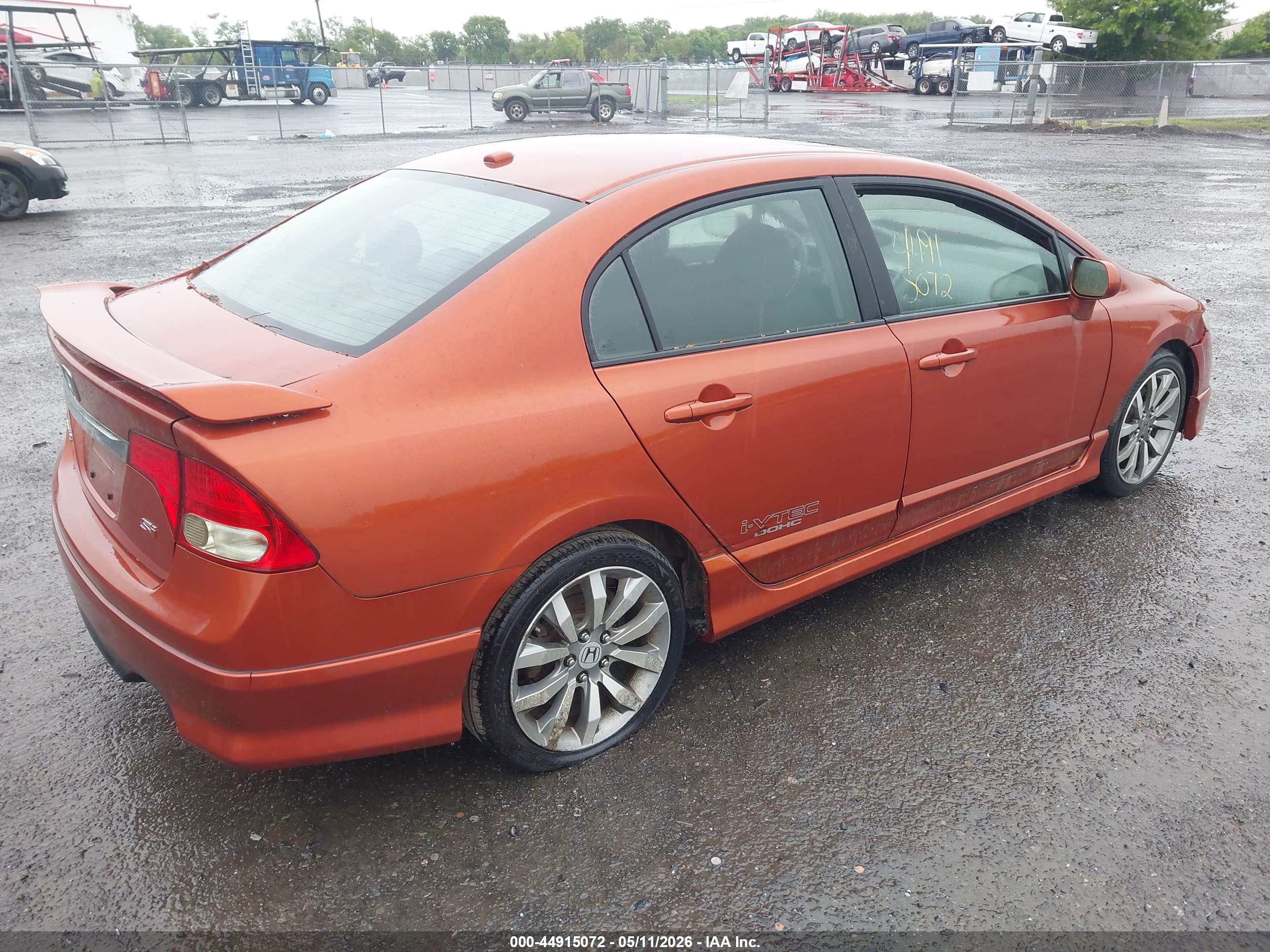 HONDA CIVIC image 4