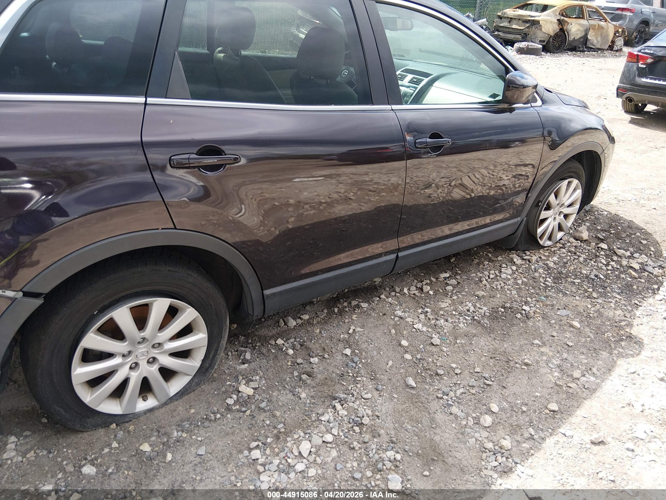 MAZDA CX-9 image 6
