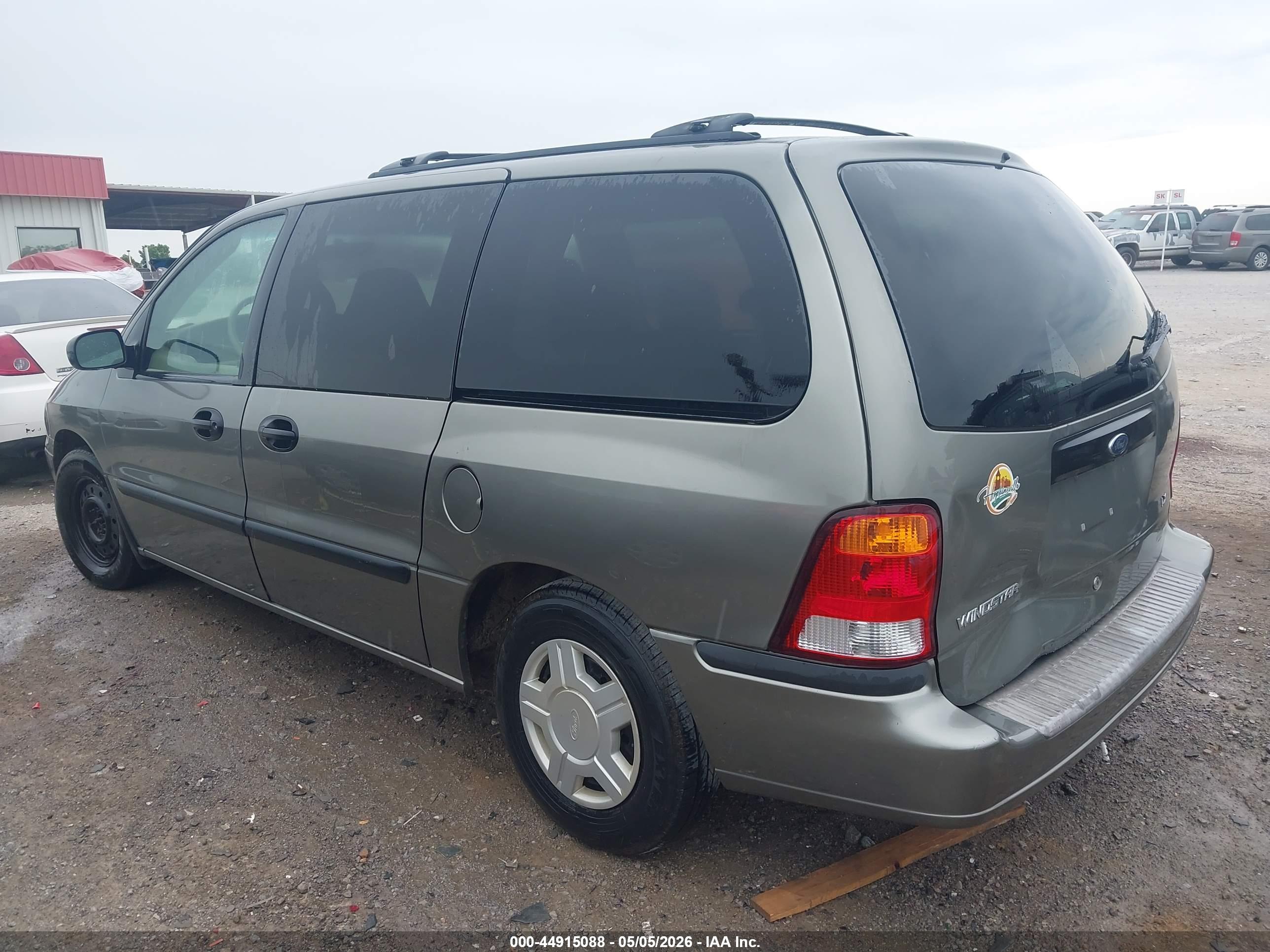 FORD WINDSTAR image 3