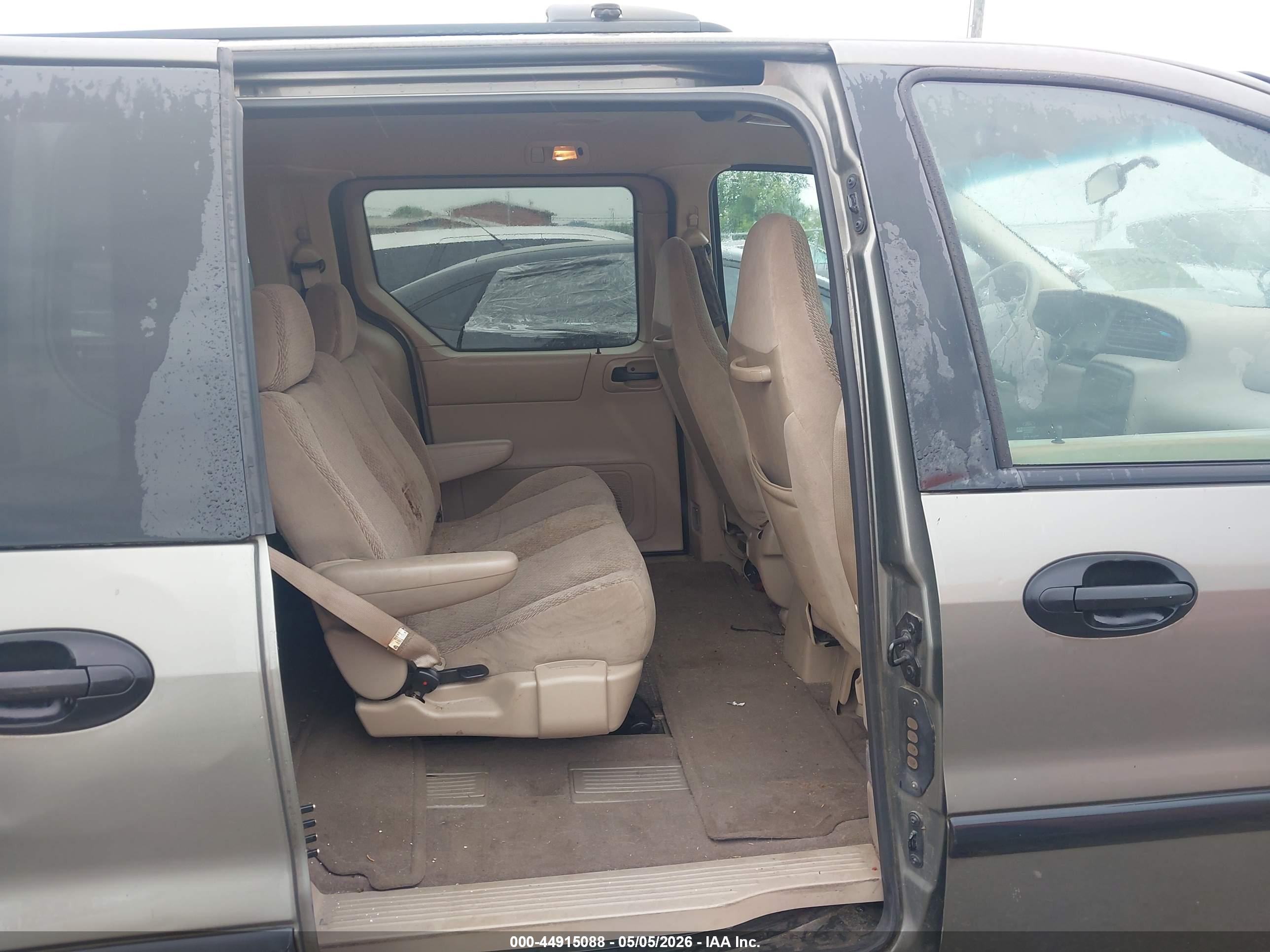 FORD WINDSTAR image 8
