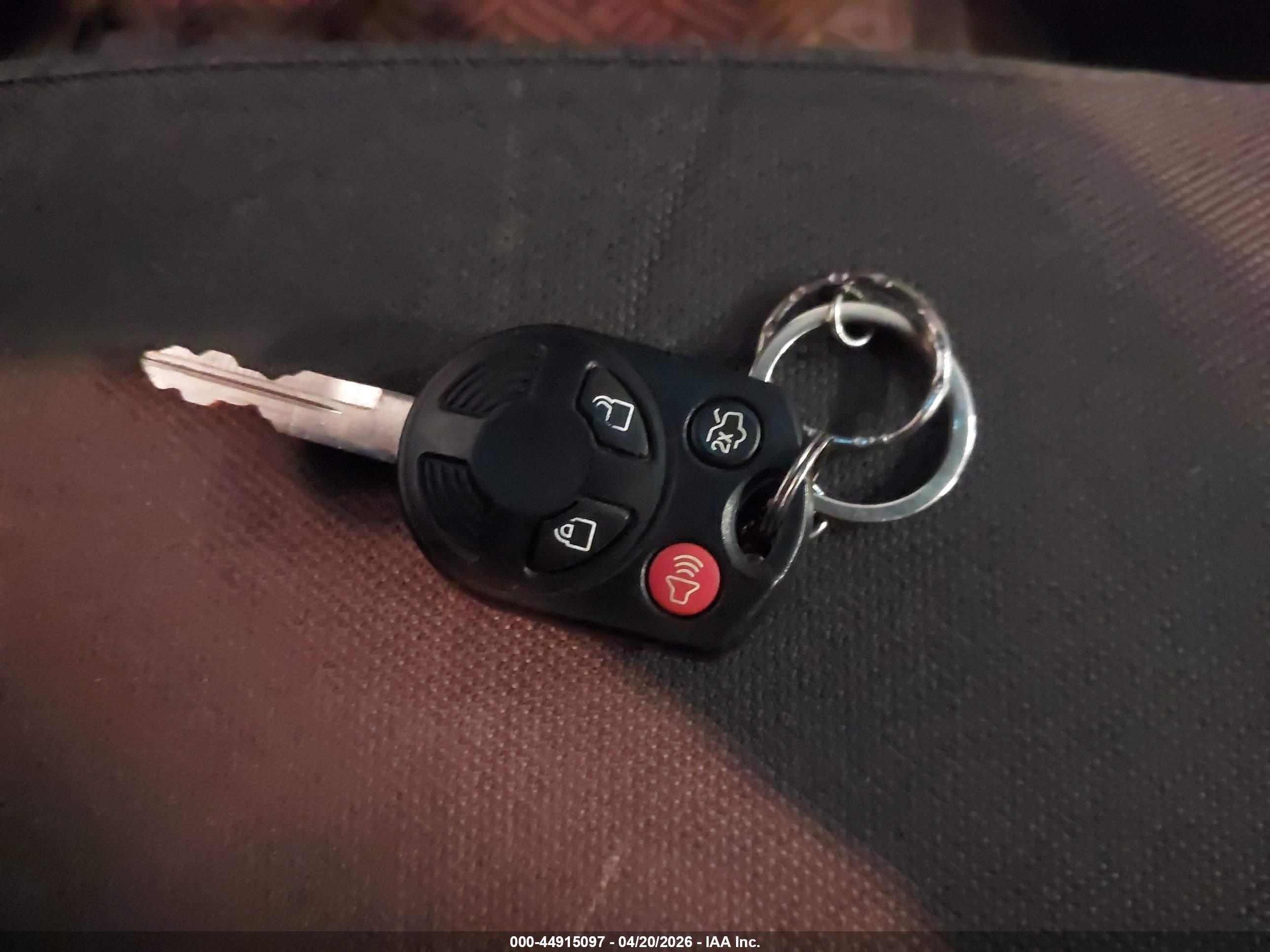 FORD ESCAPE image 11