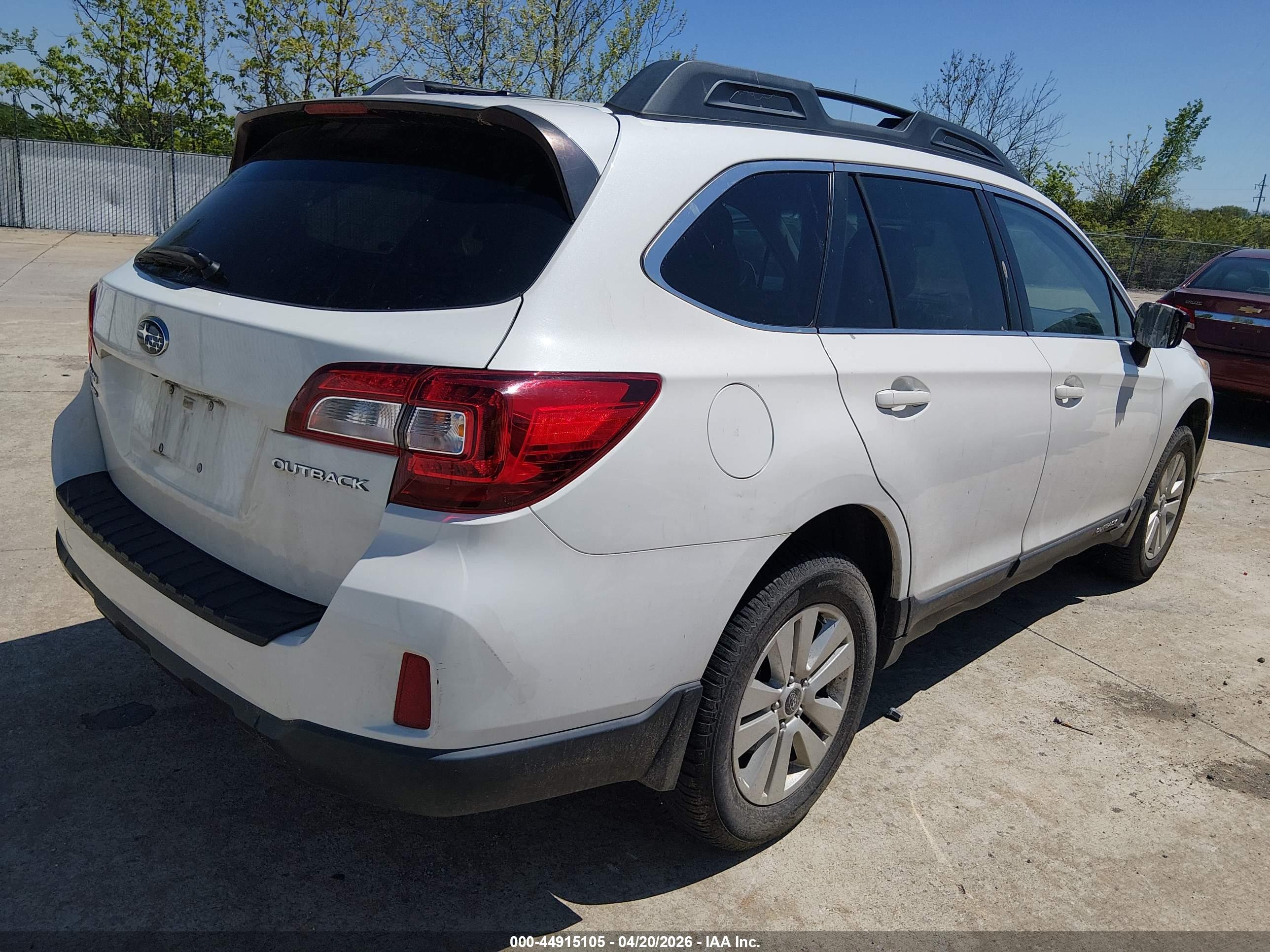 SUBARU OUTBACK image 4