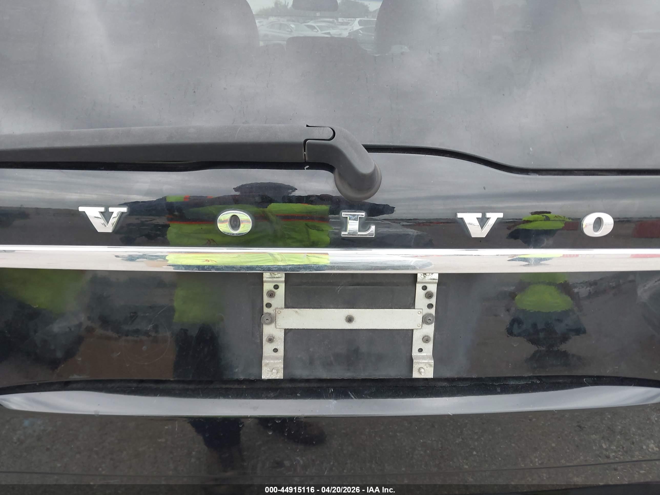 VOLVO XC90 image 6