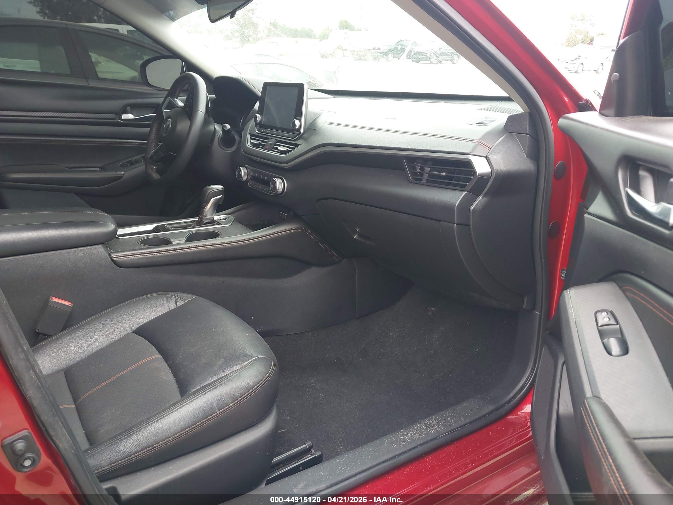 NISSAN ALTIMA image 5
