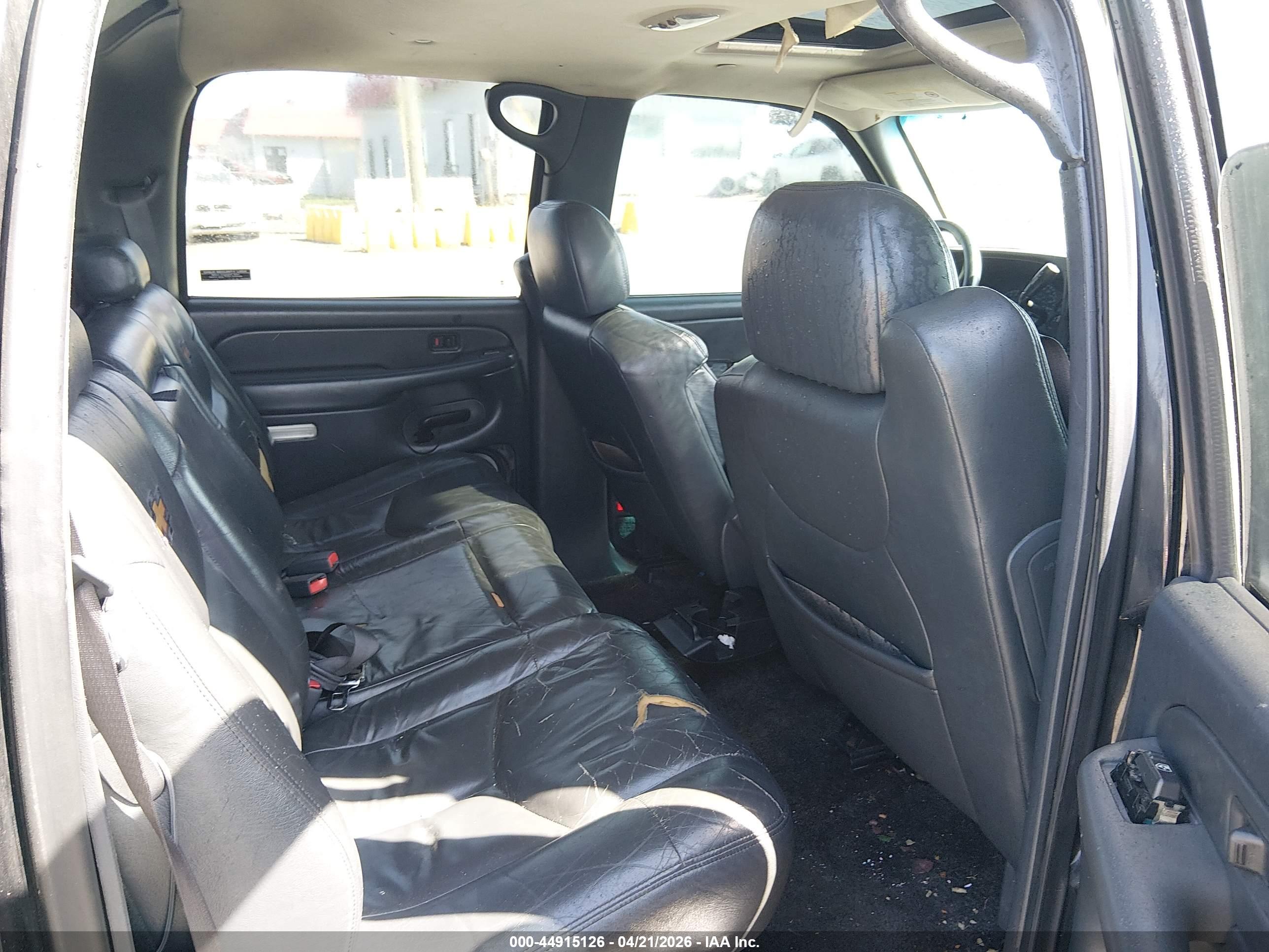CHEVROLET AVALANCHE image 8