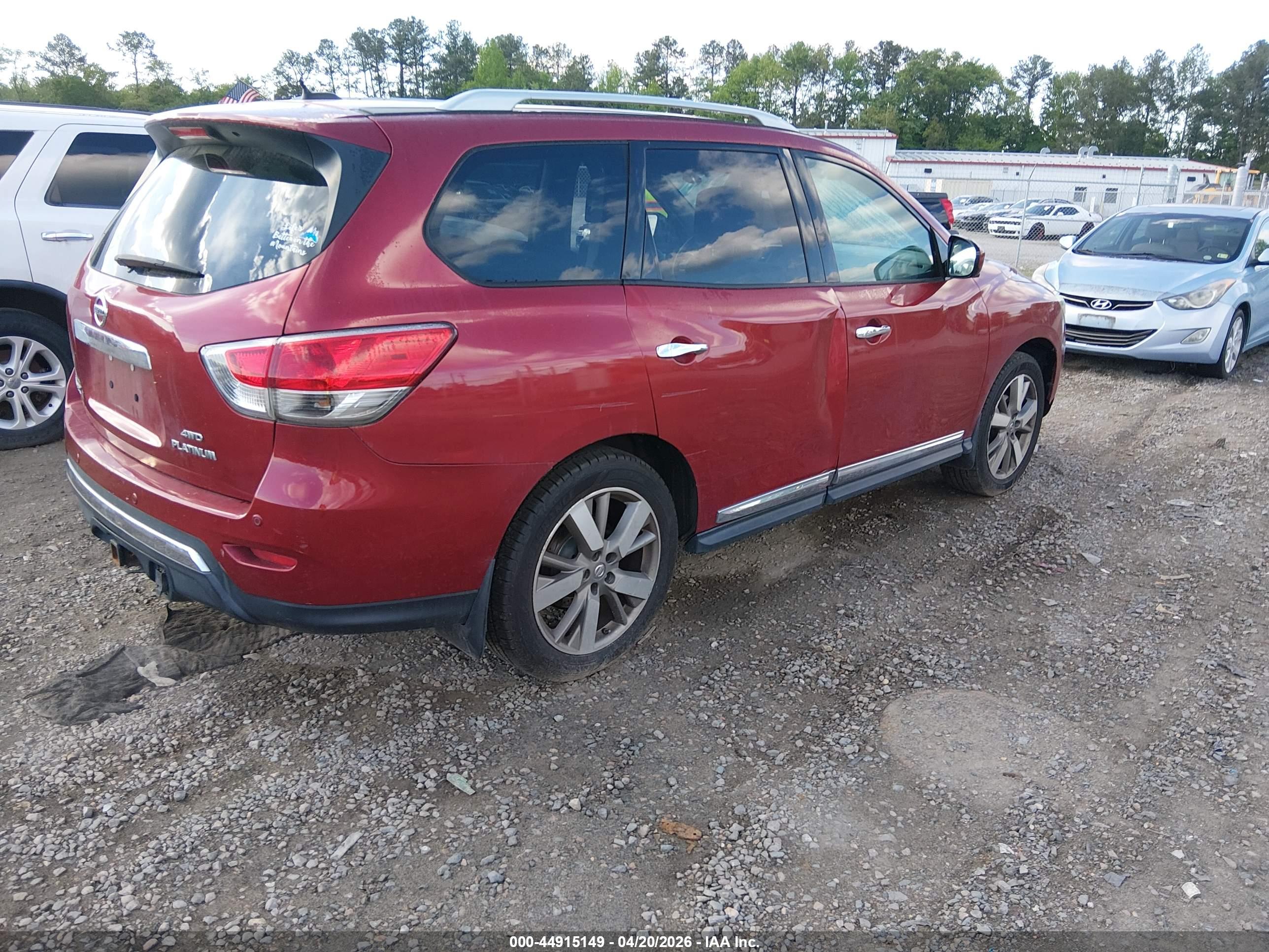 NISSAN PATHFINDER image 4