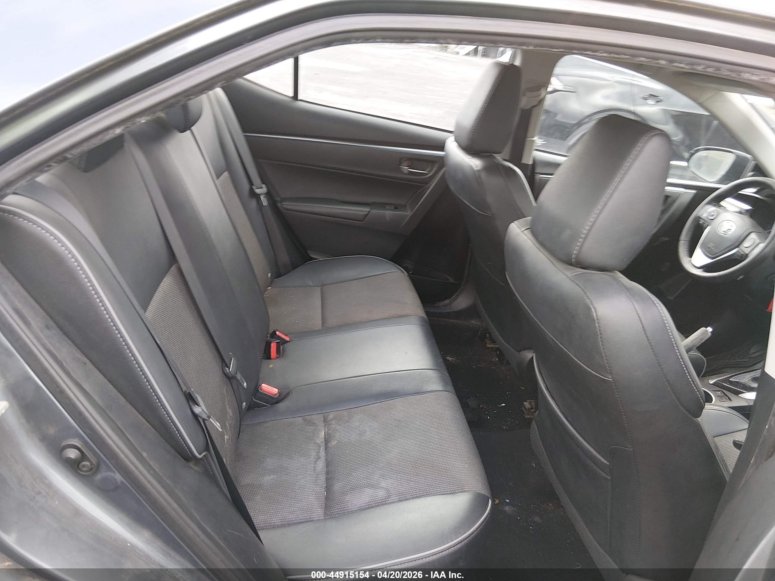 TOYOTA COROLLA image 8