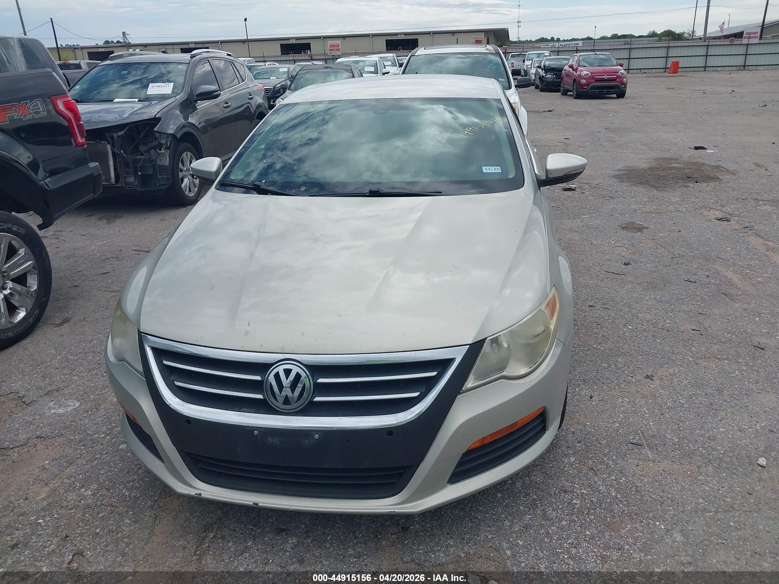 VOLKSWAGEN CC image 6