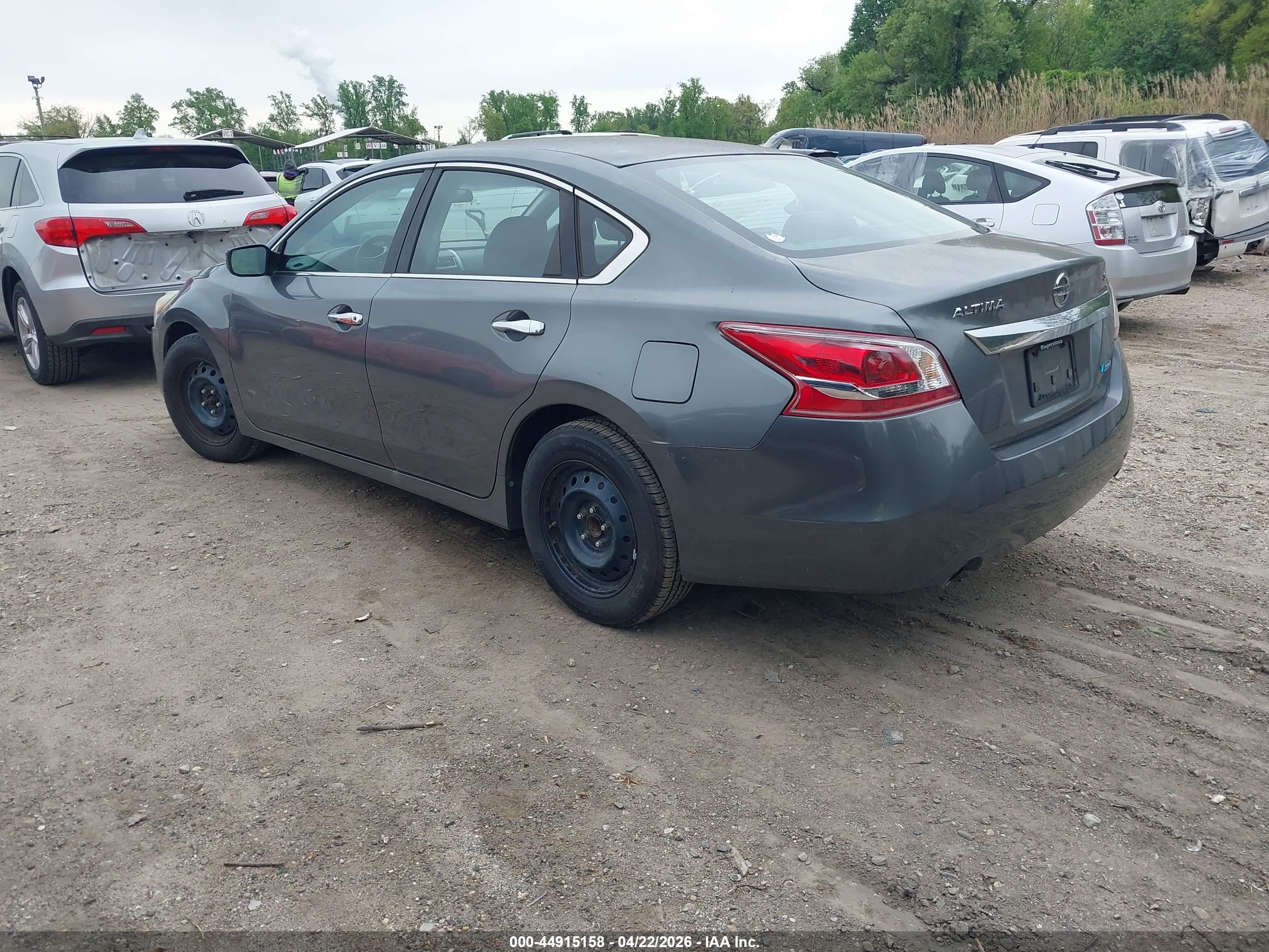 NISSAN ALTIMA image 3