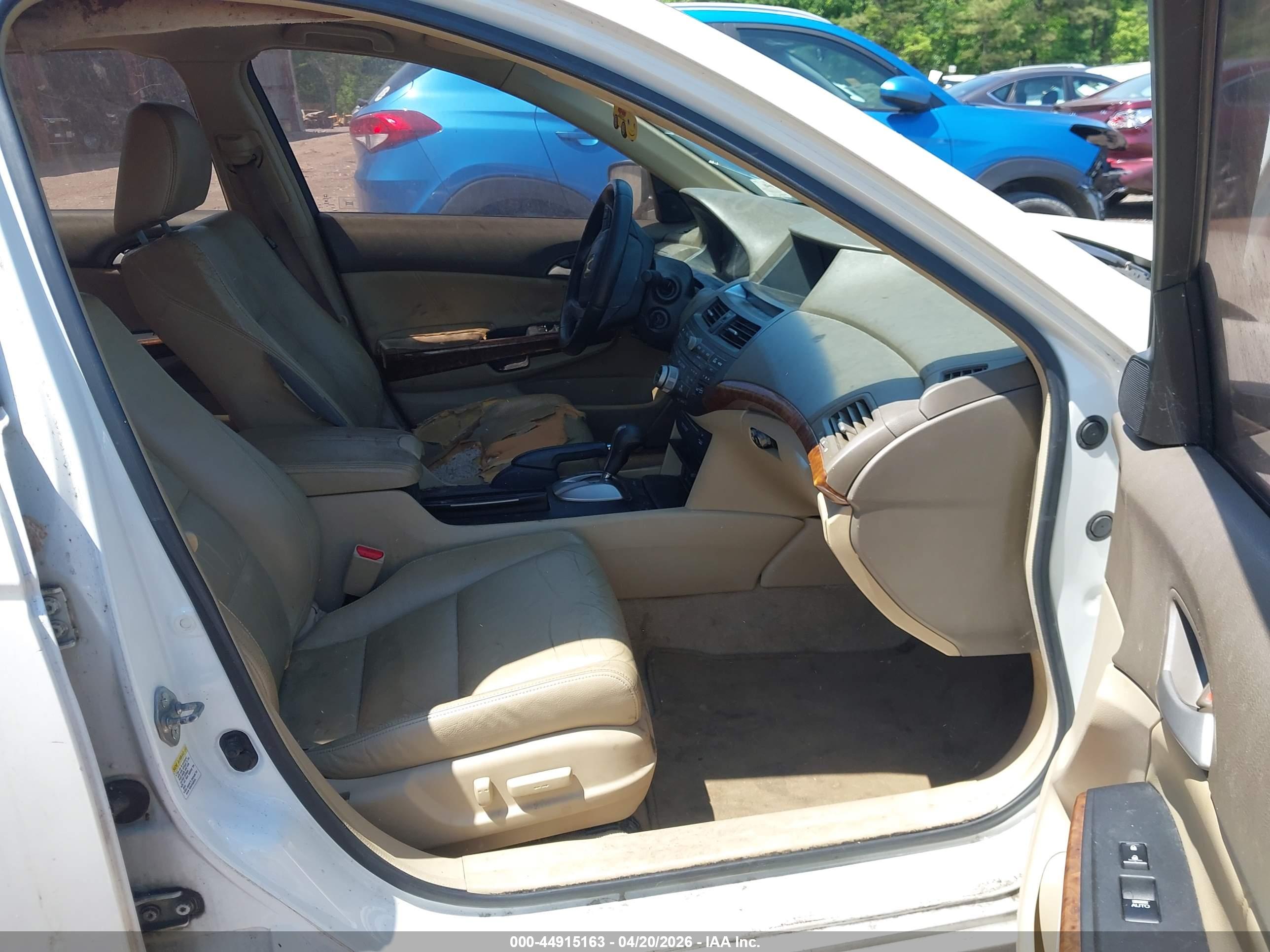 HONDA ACCORD image 5