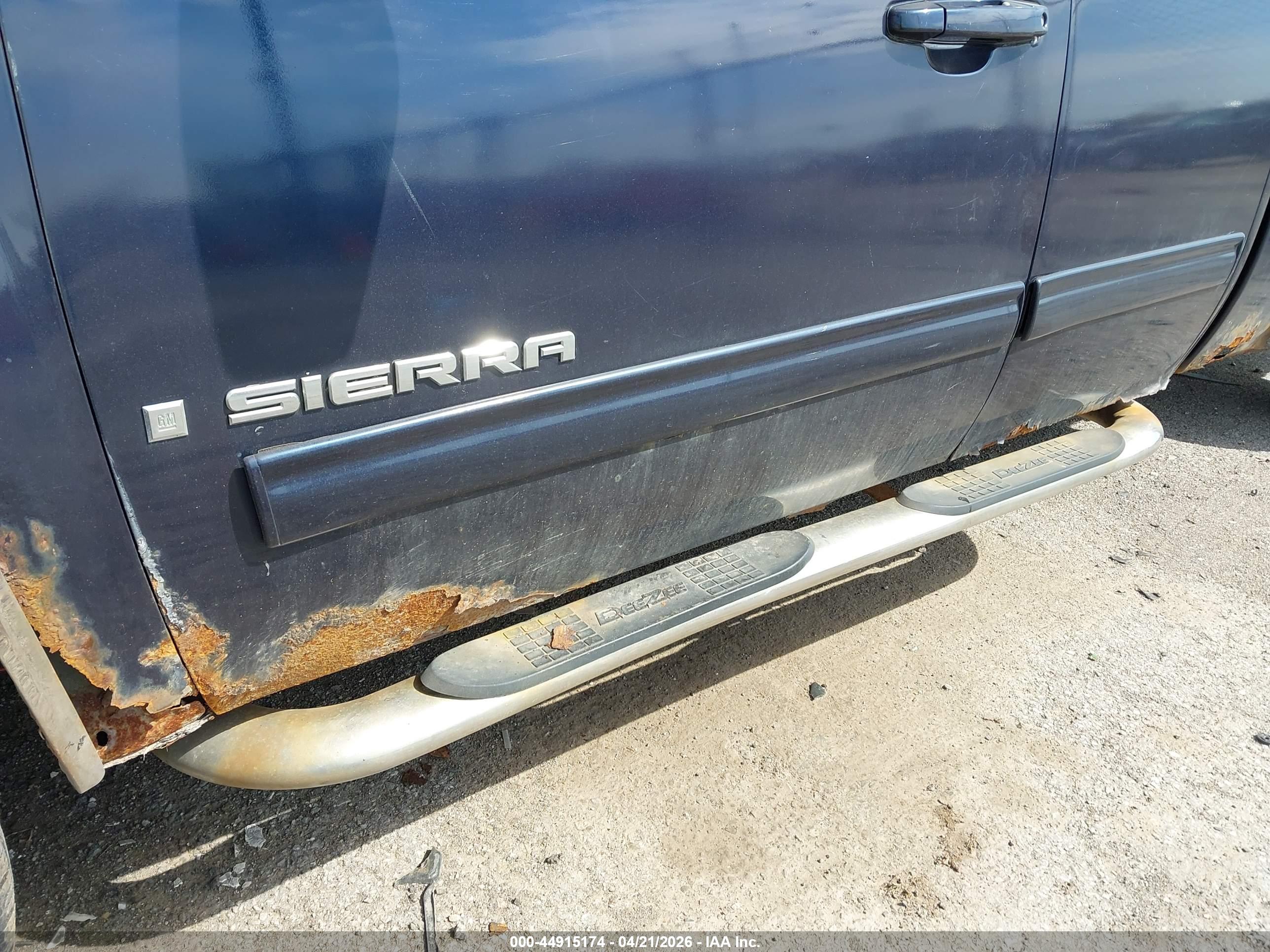 GMC SIERRA image 6