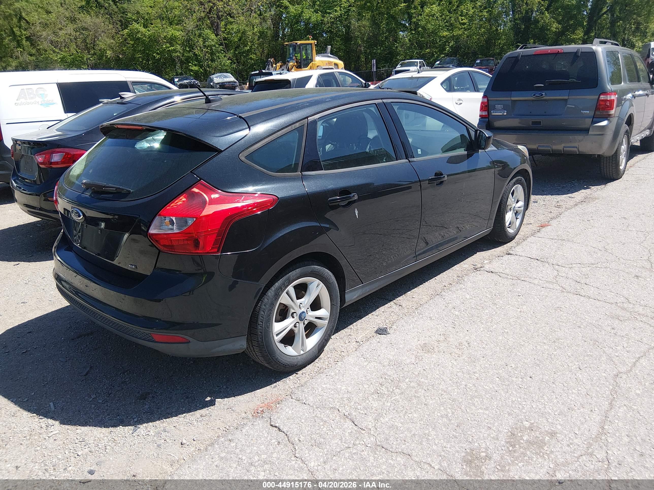 FORD FOCUS image 4