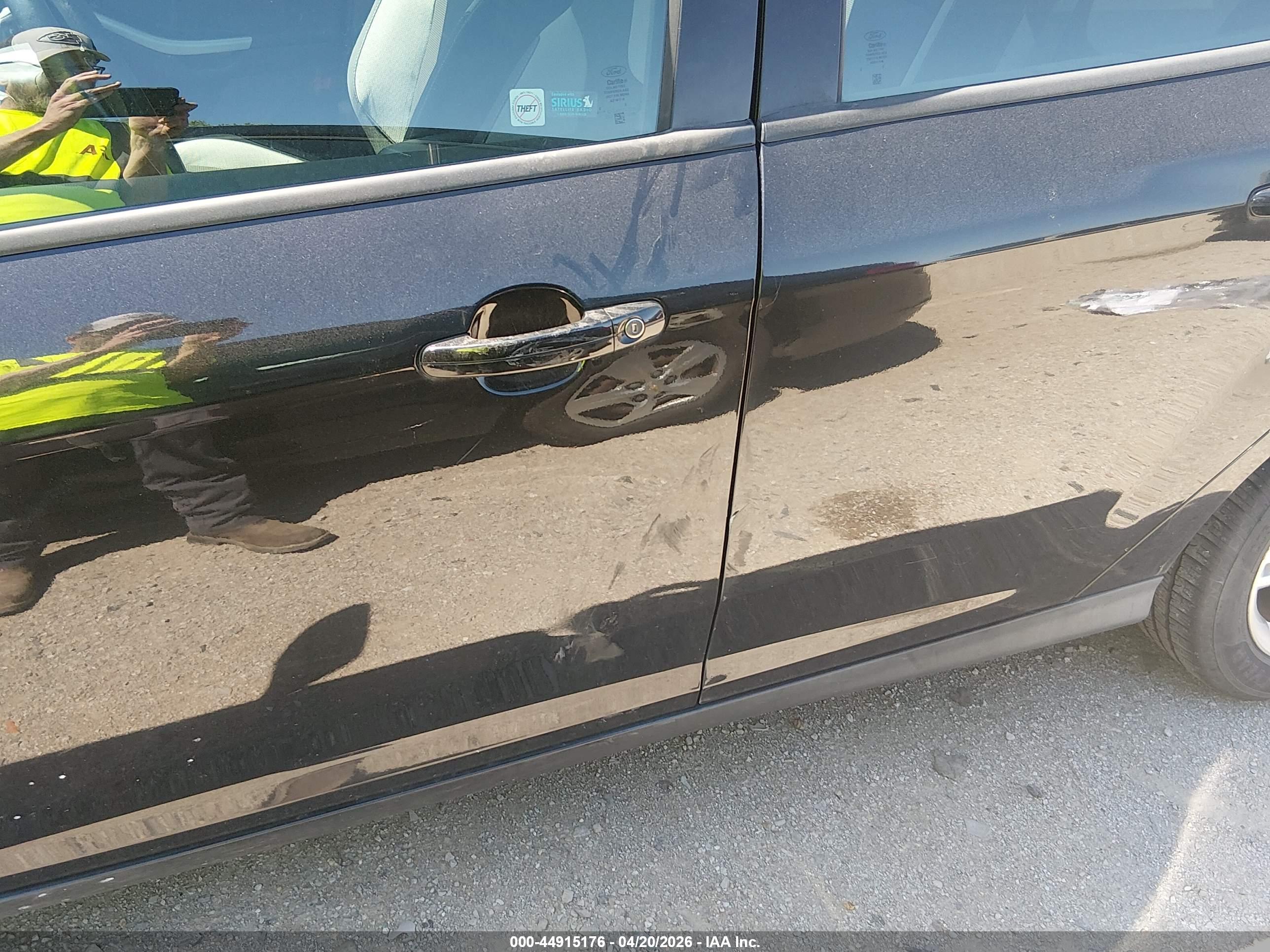 FORD FOCUS image 6