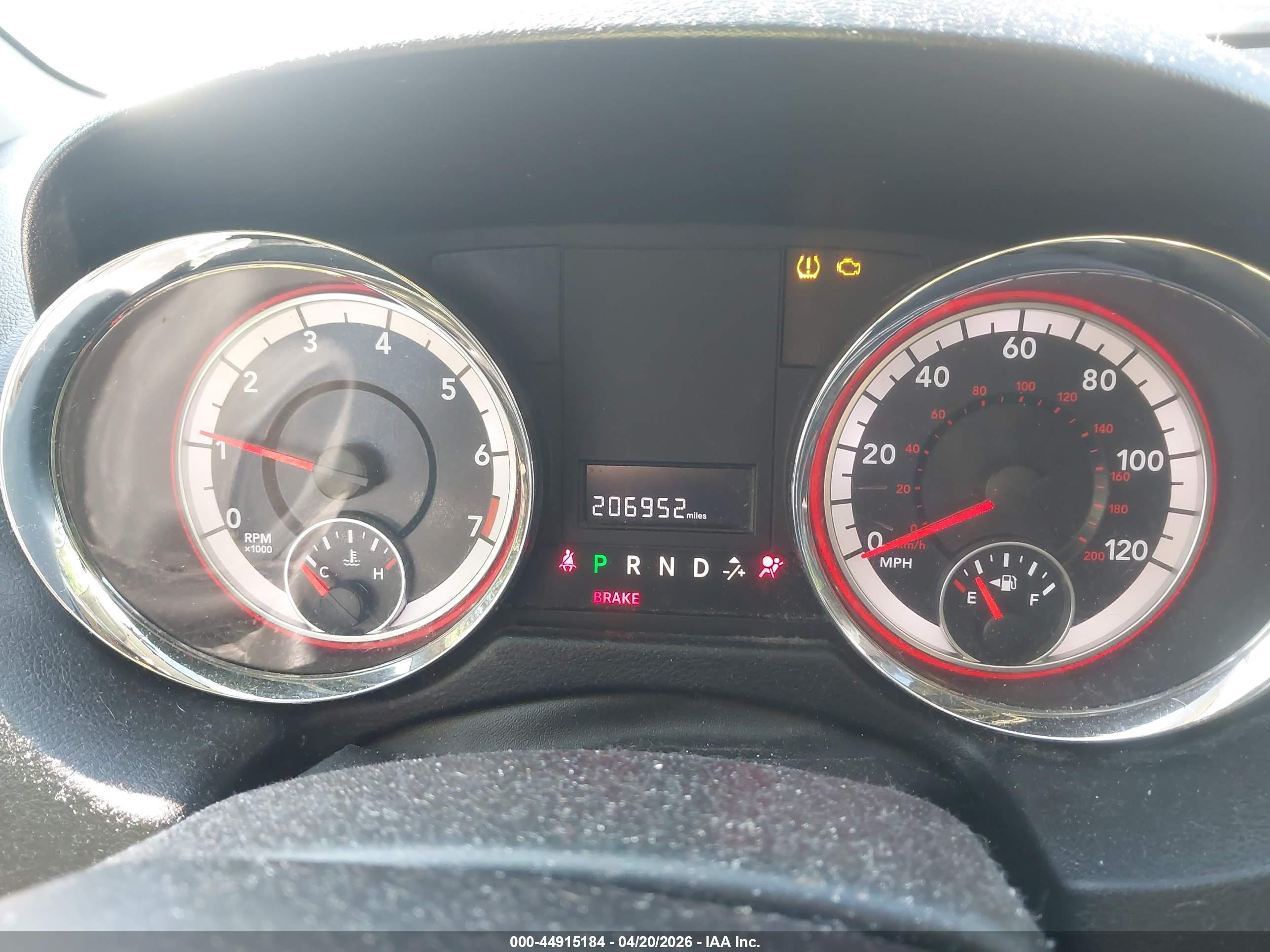 DODGE GRAND image 7