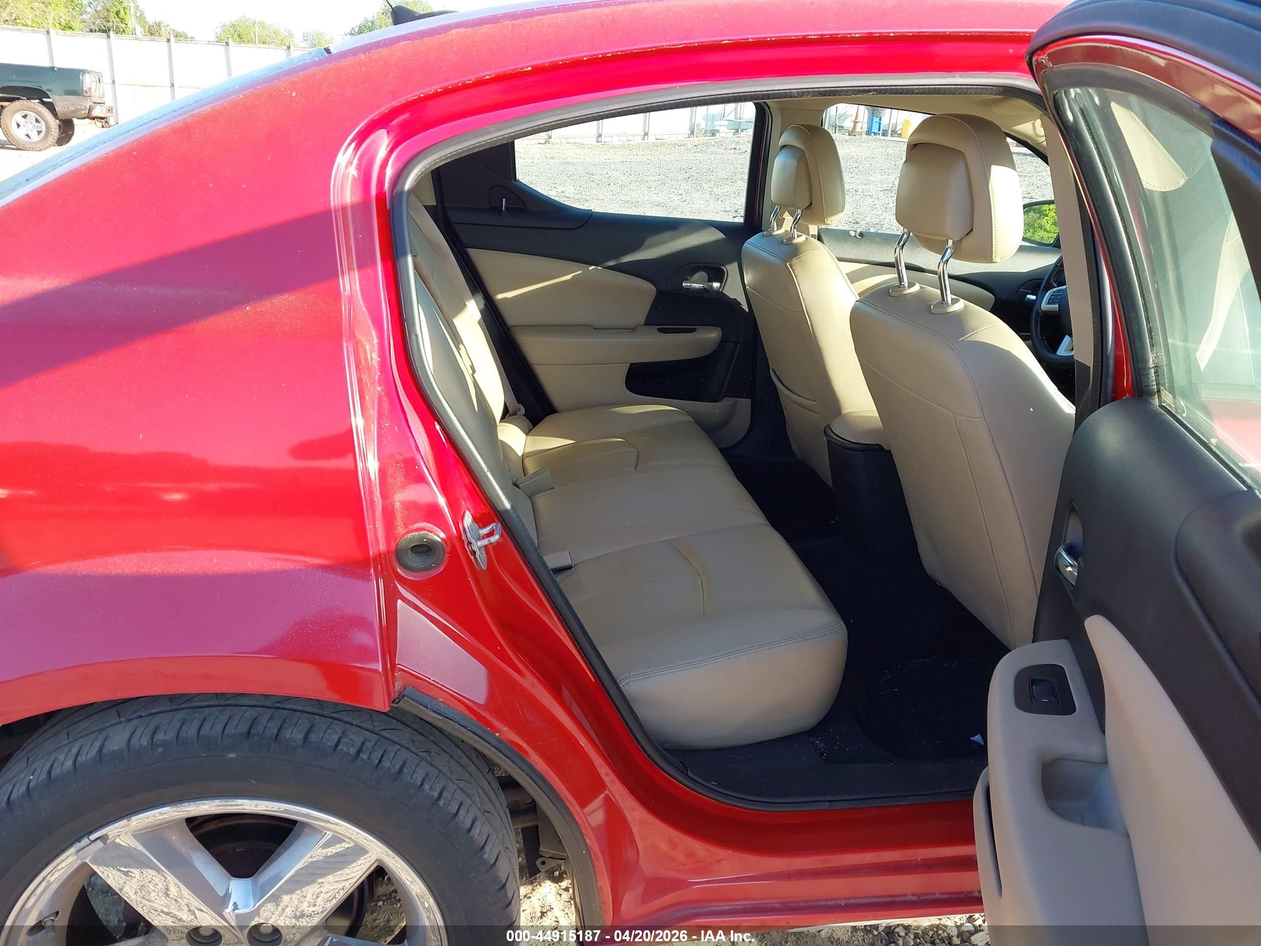 DODGE AVENGER image 8