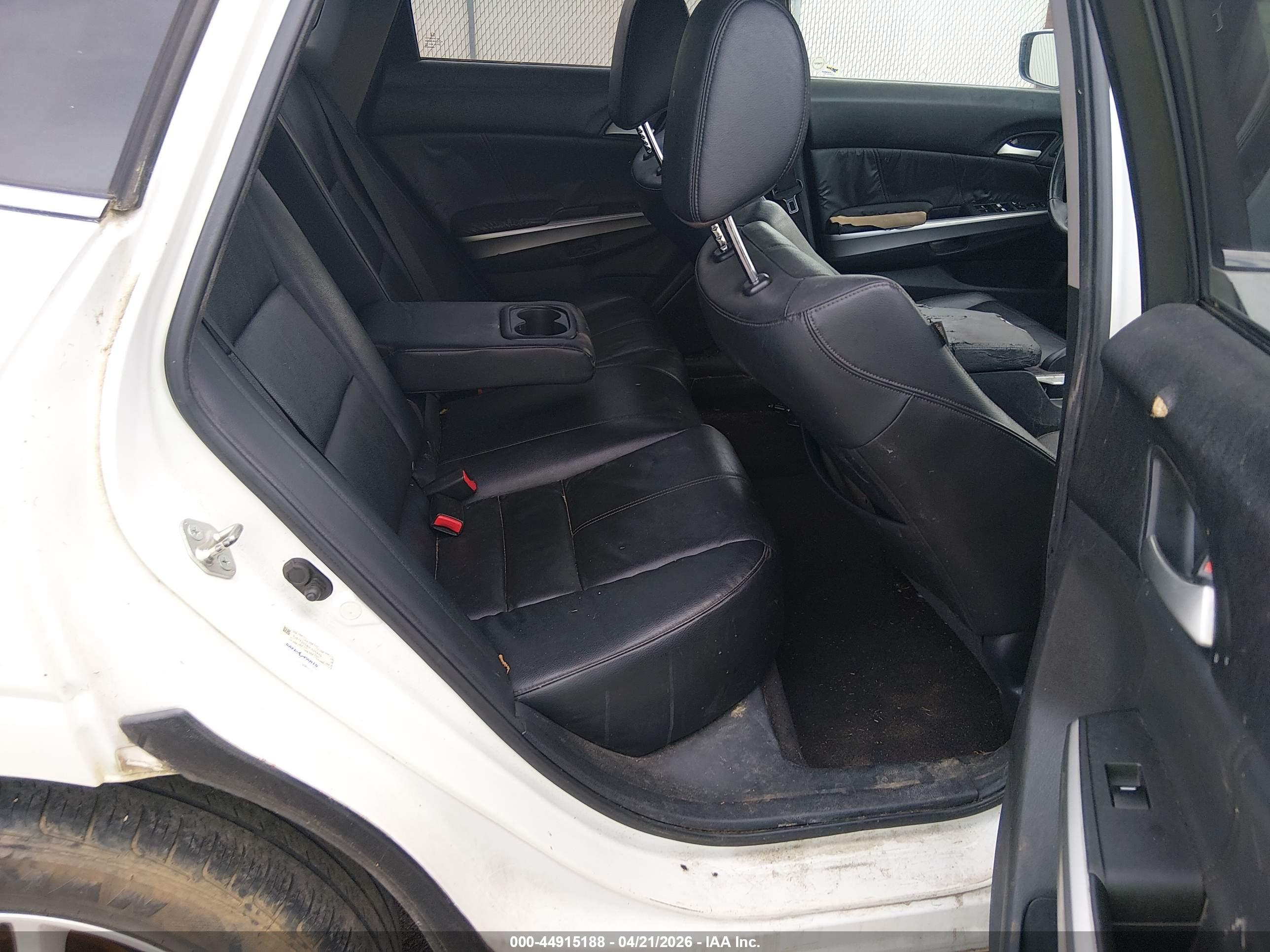 HONDA CROSSTOUR image 8