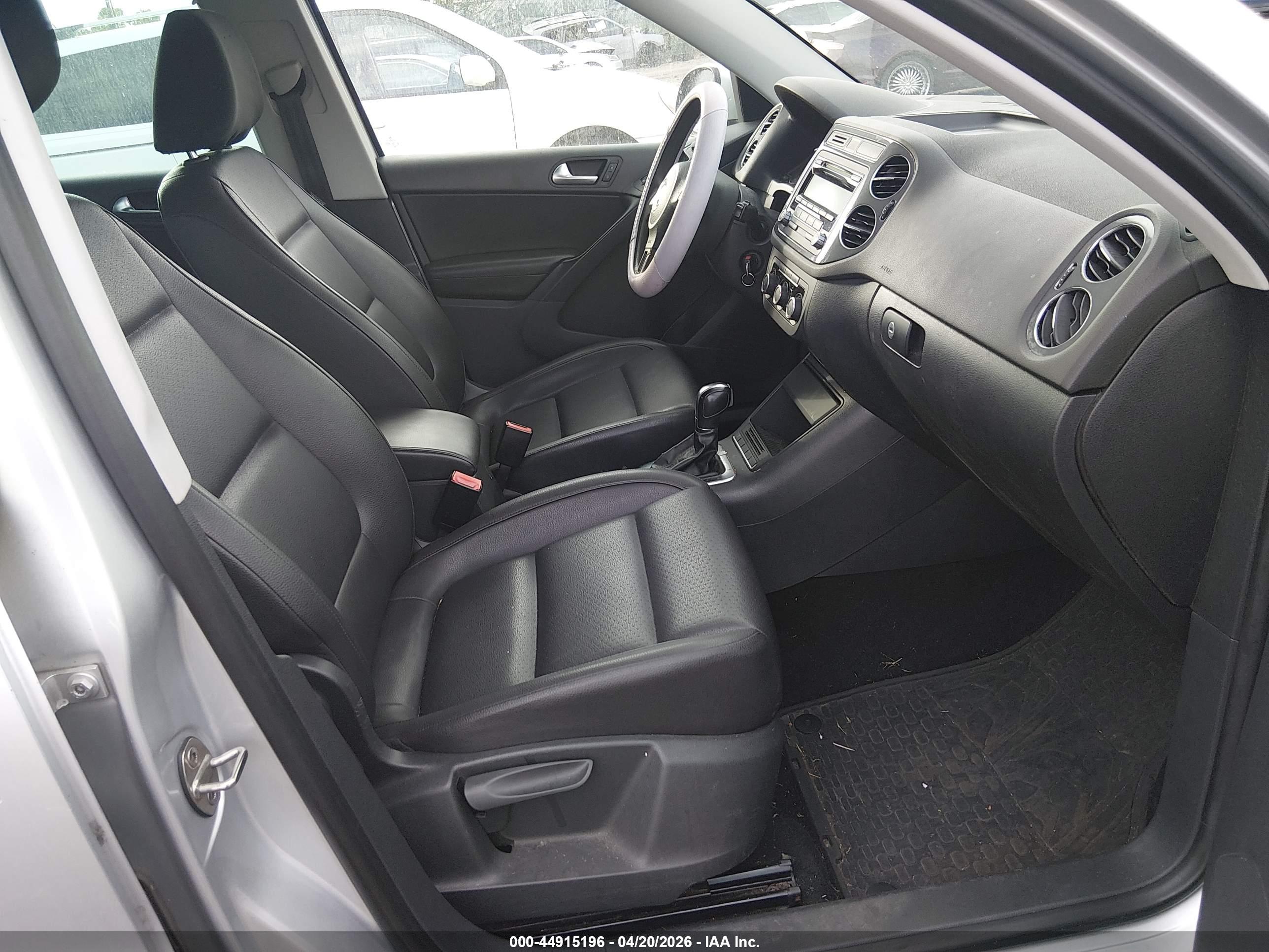 VOLKSWAGEN TIGUAN image 5