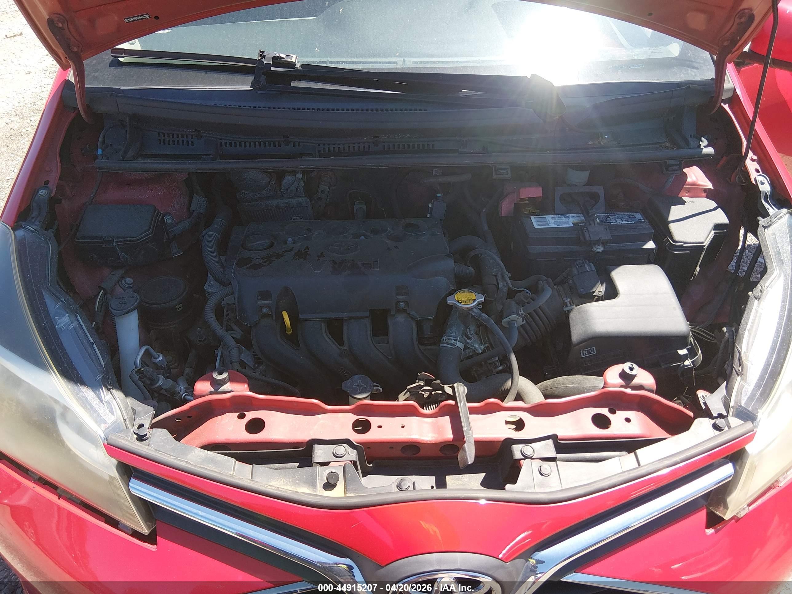 TOYOTA YARIS image 10