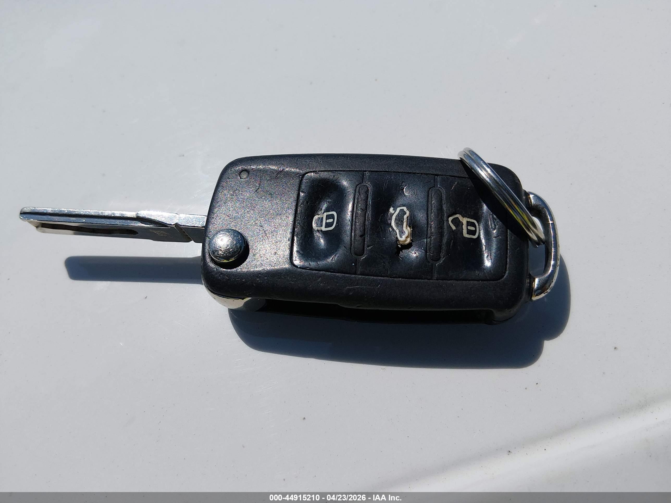 VOLKSWAGEN PASSAT image 11