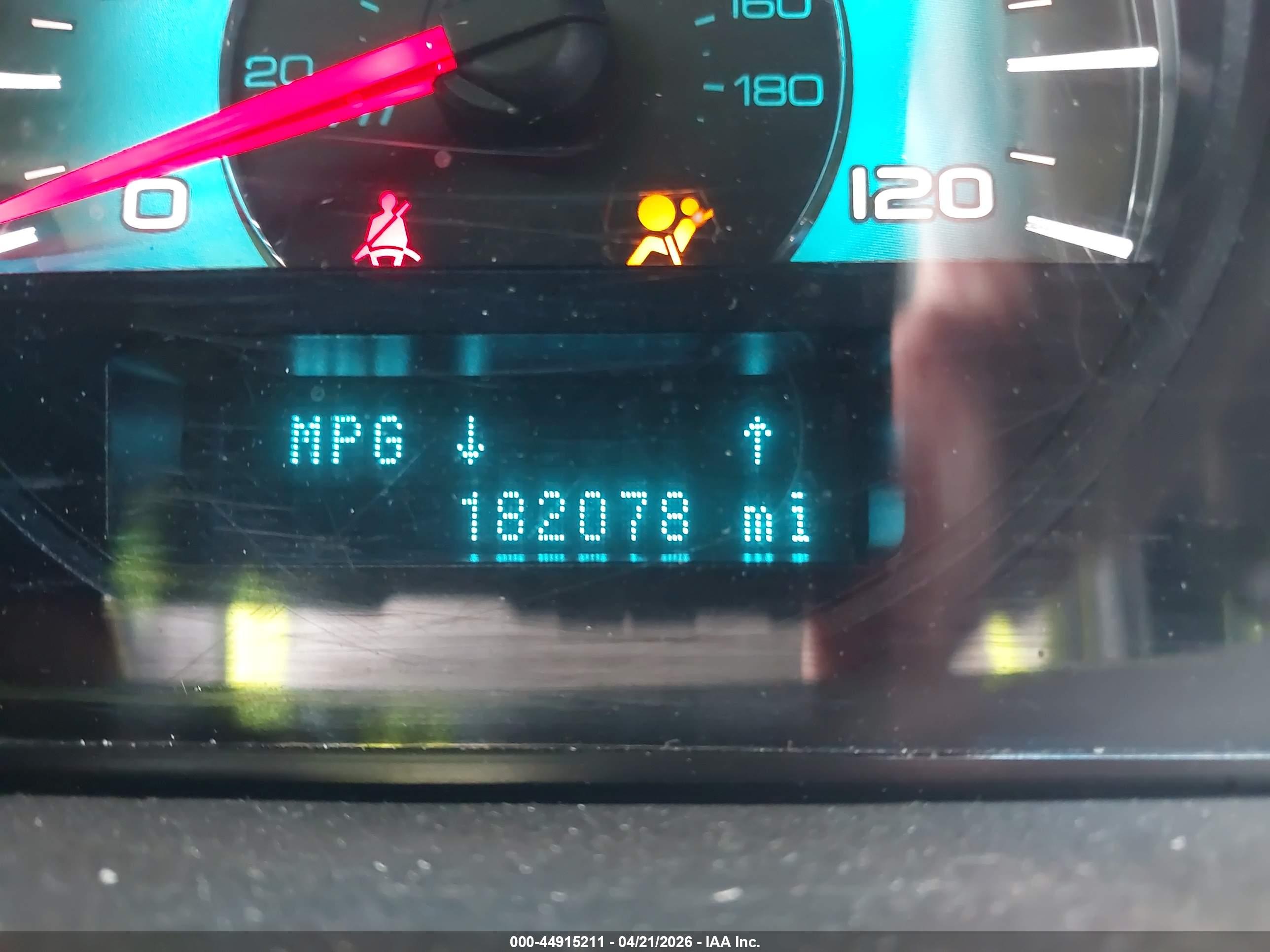 FORD FUSION image 7