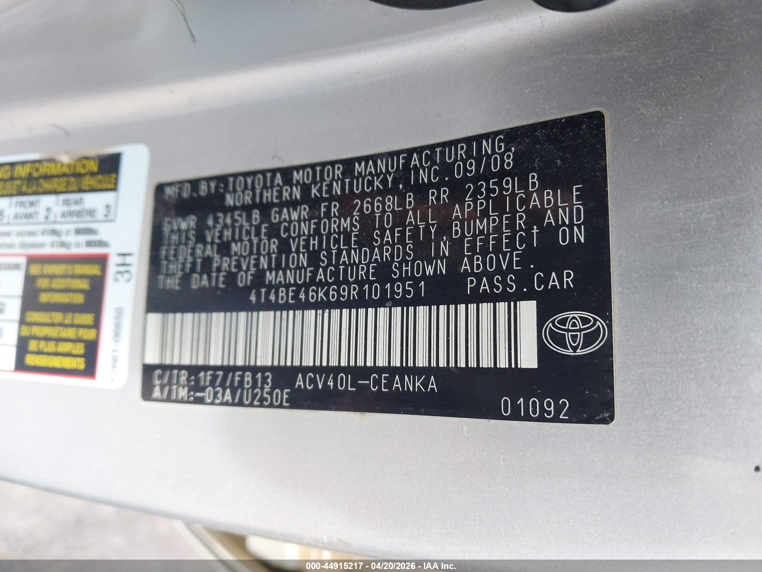 TOYOTA CAMRY image 9