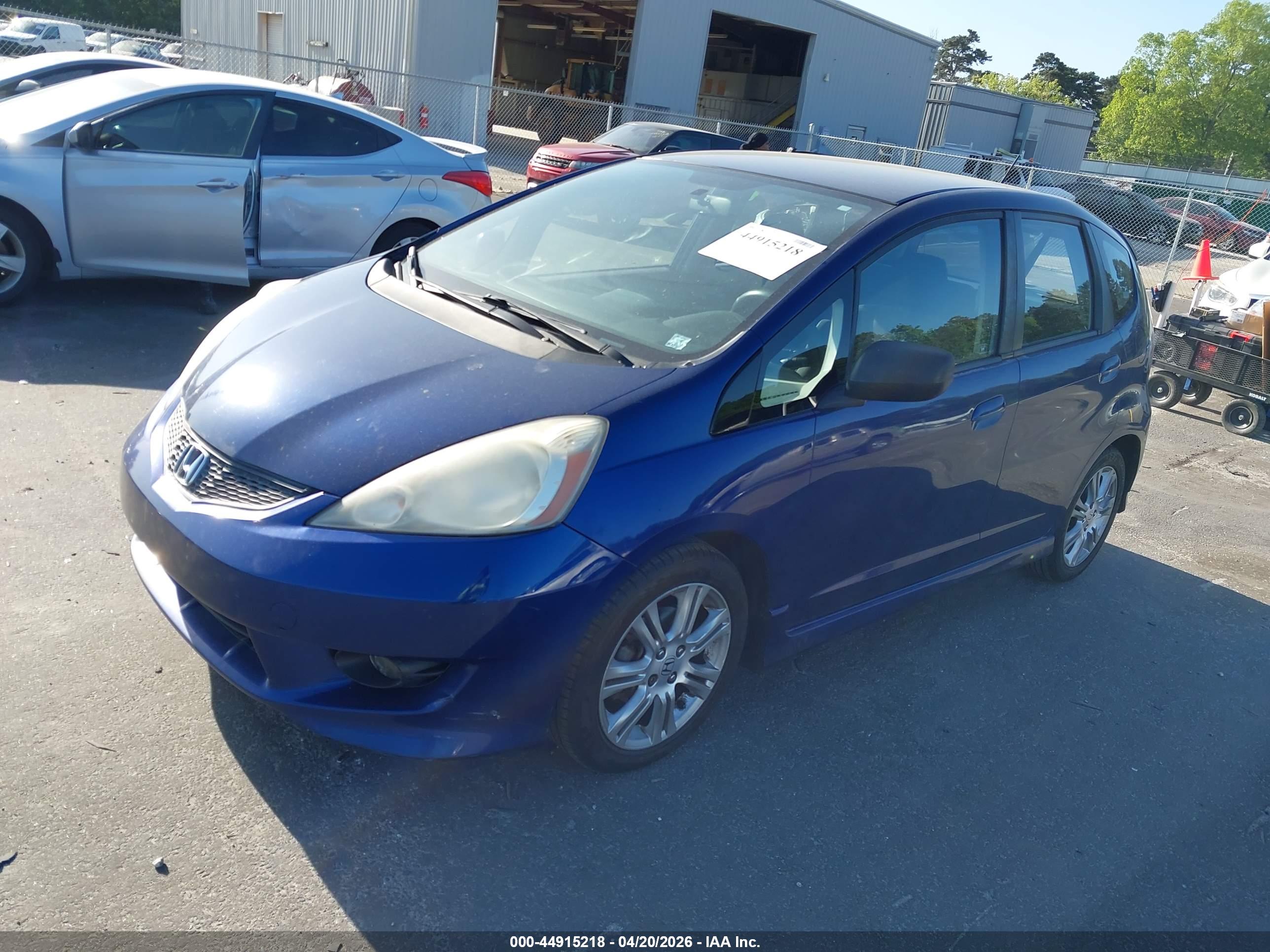 HONDA FIT image 2