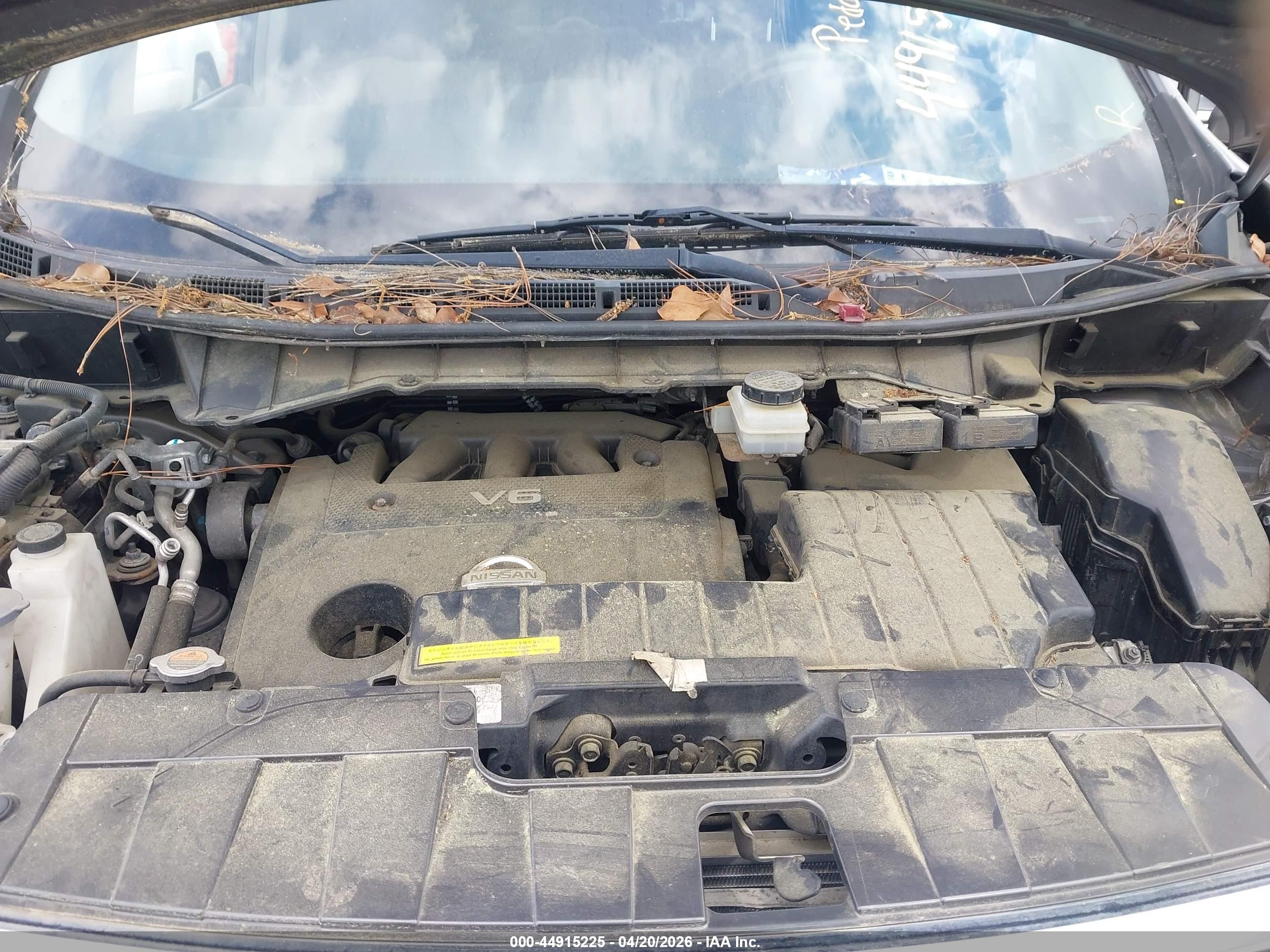 NISSAN QUEST image 10