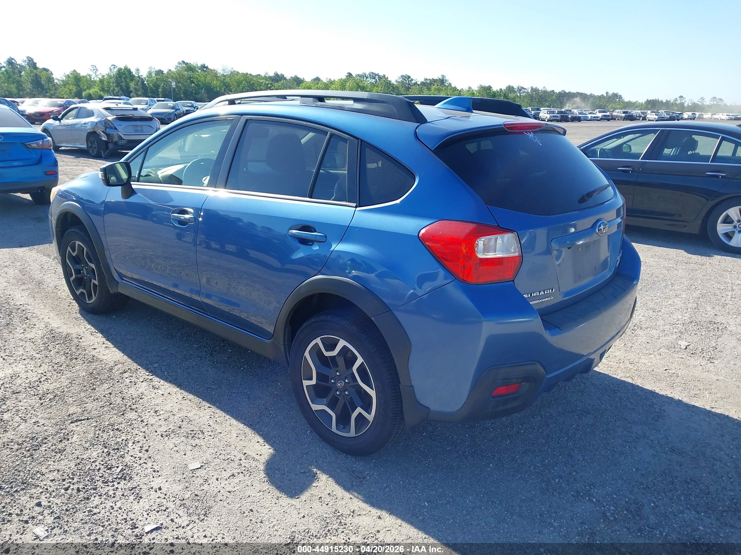 SUBARU CROSSTREK image 3
