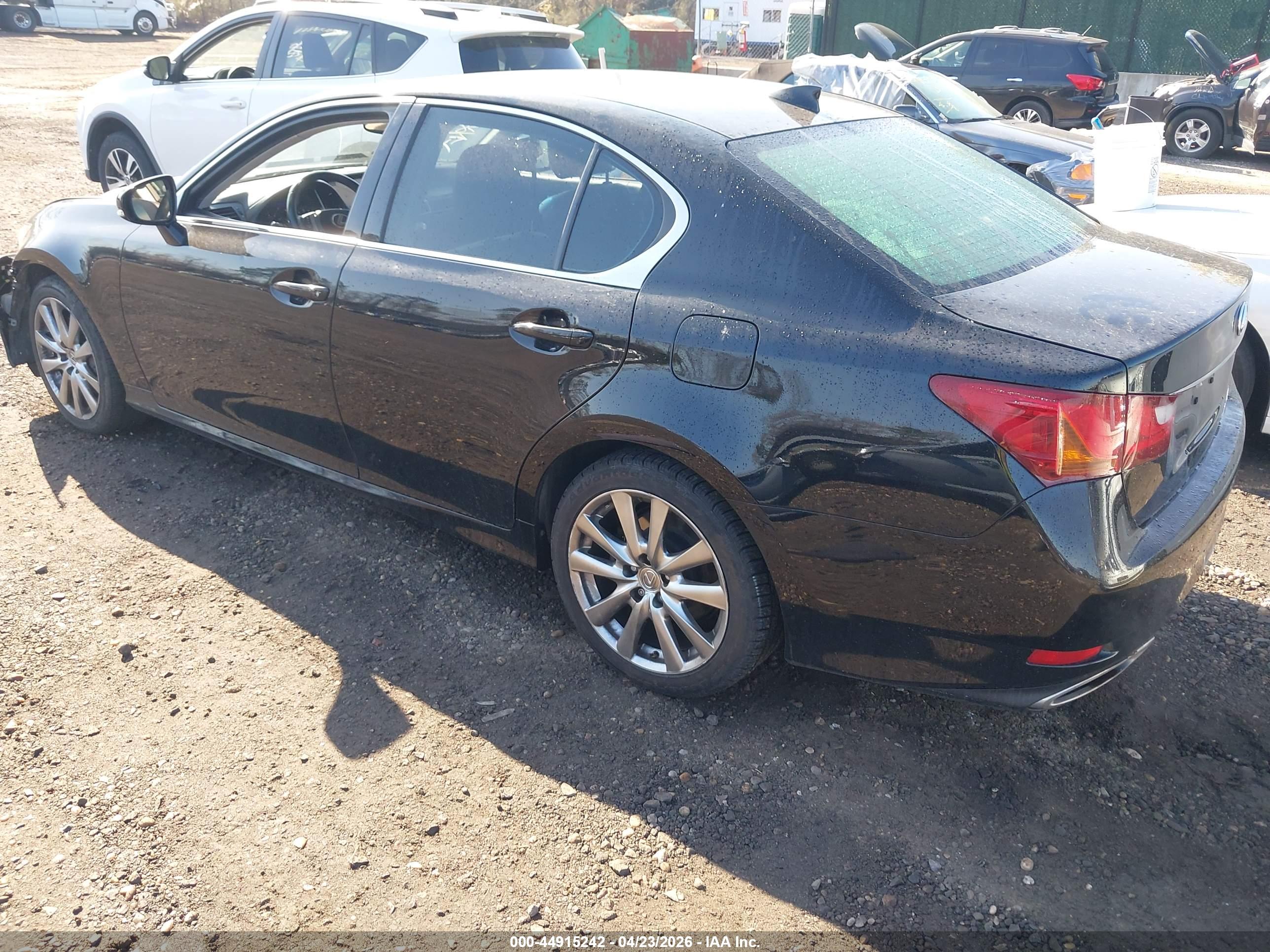 LEXUS GS image 3