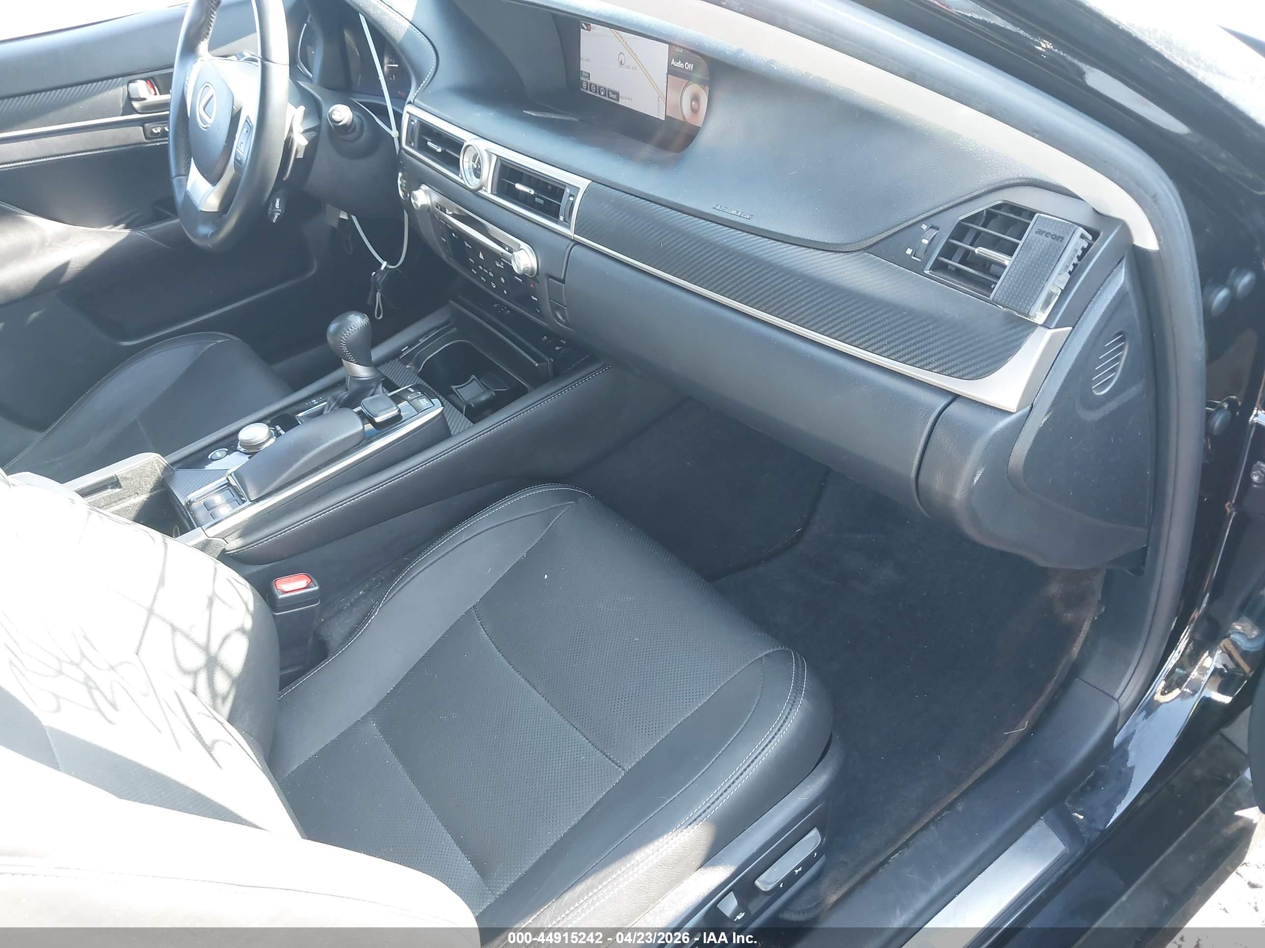 LEXUS GS image 5
