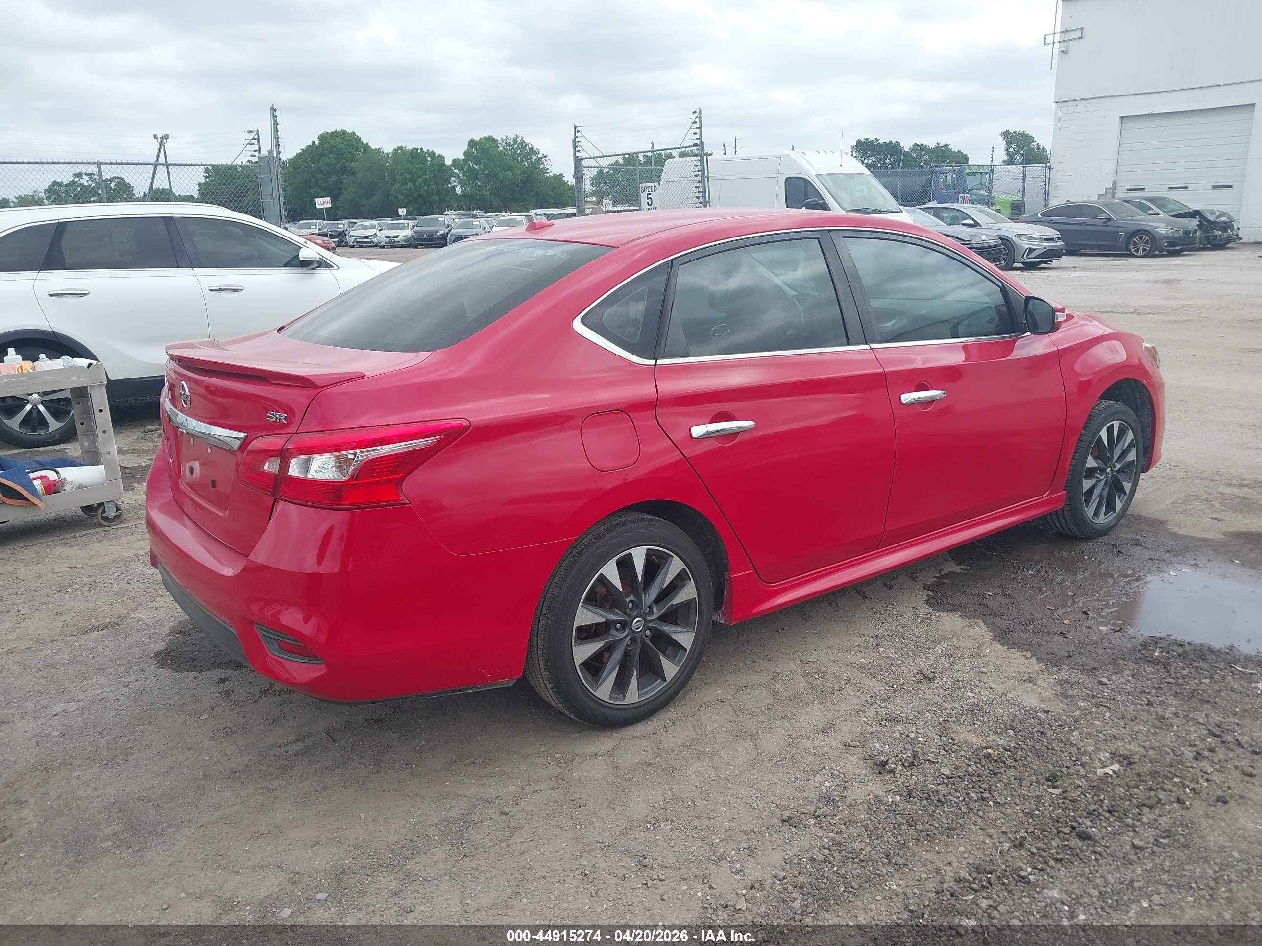 NISSAN SENTRA image 4