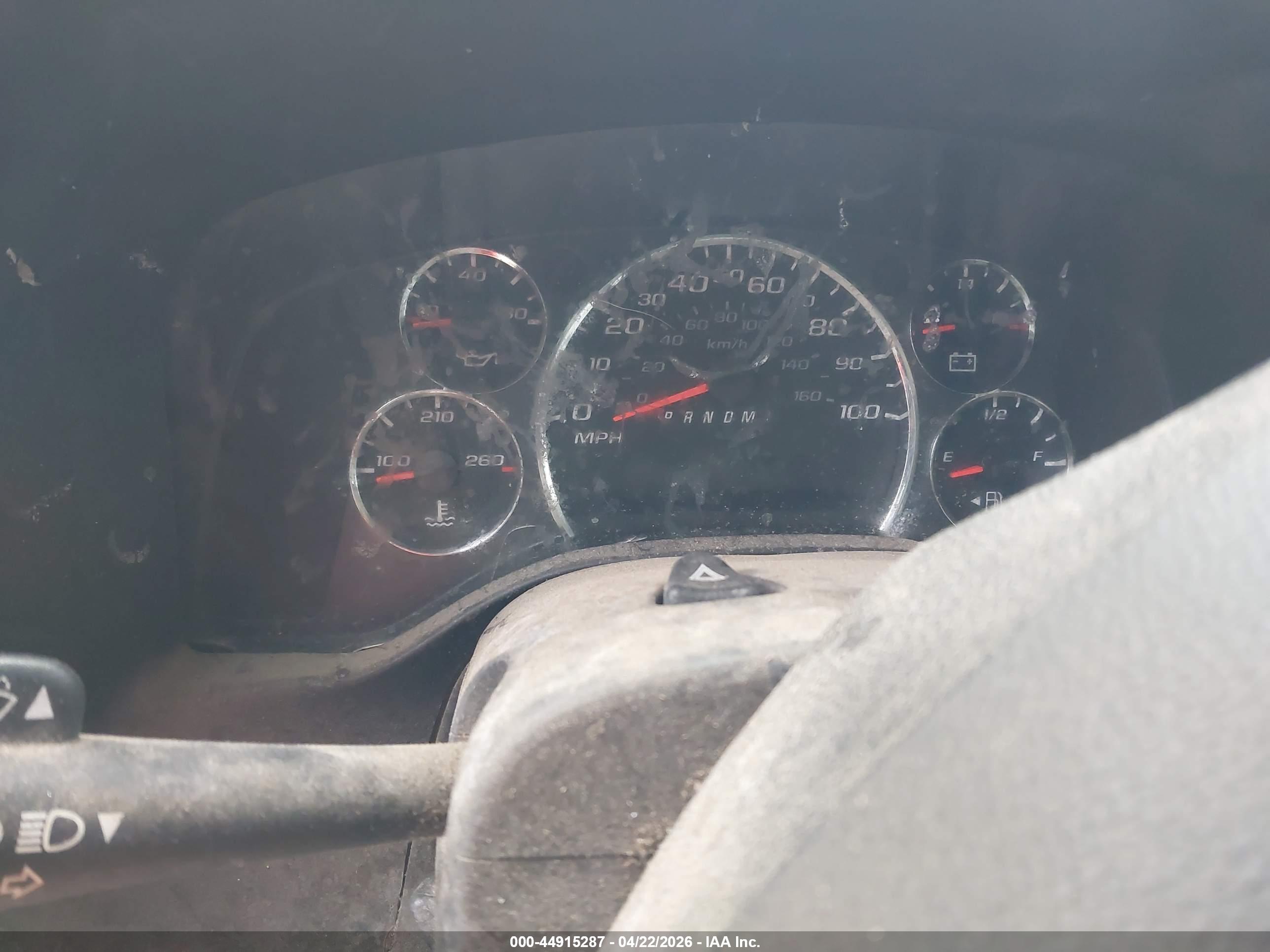 CHEVROLET EXPRESS image 7