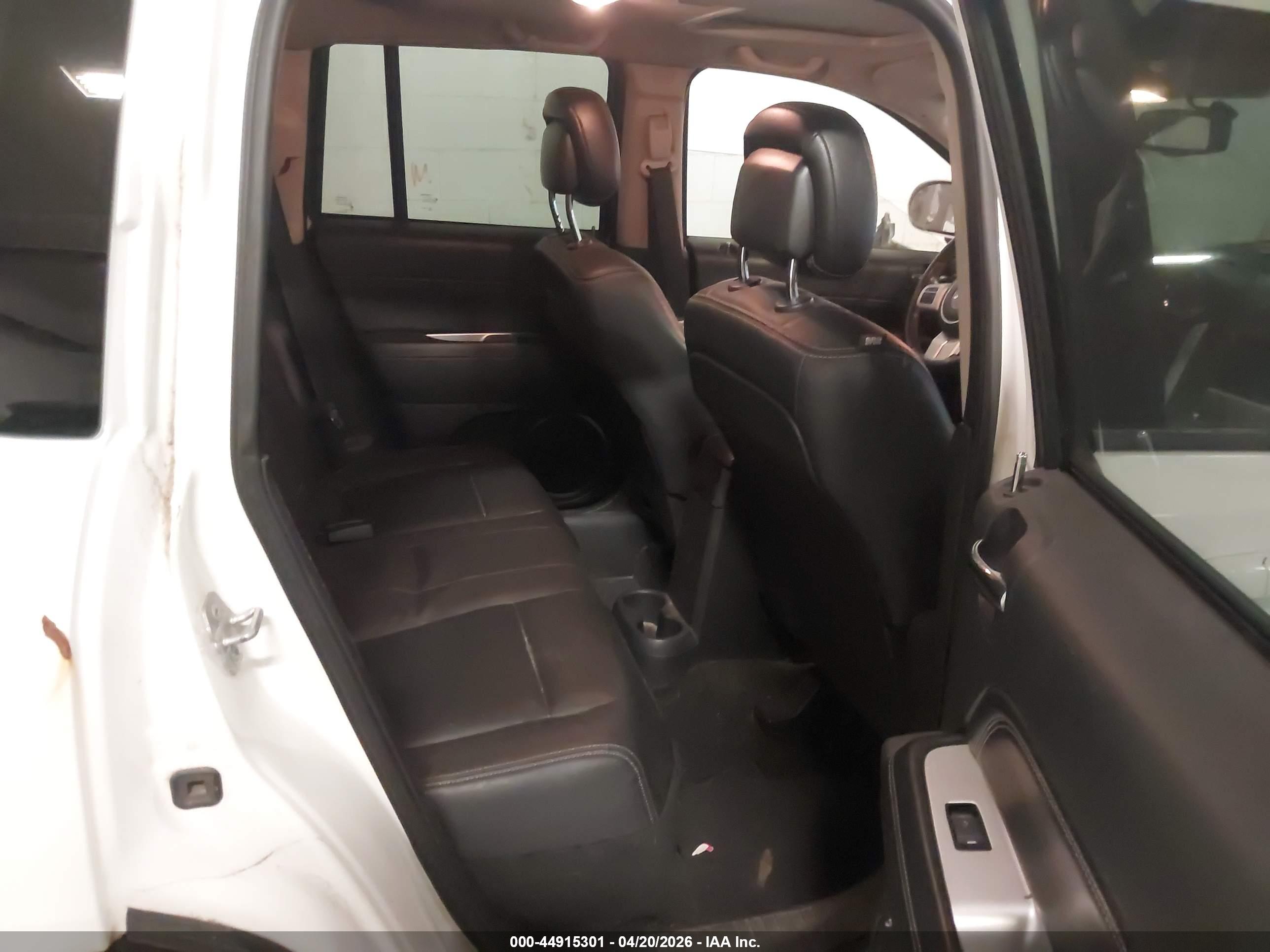 JEEP COMPASS image 8
