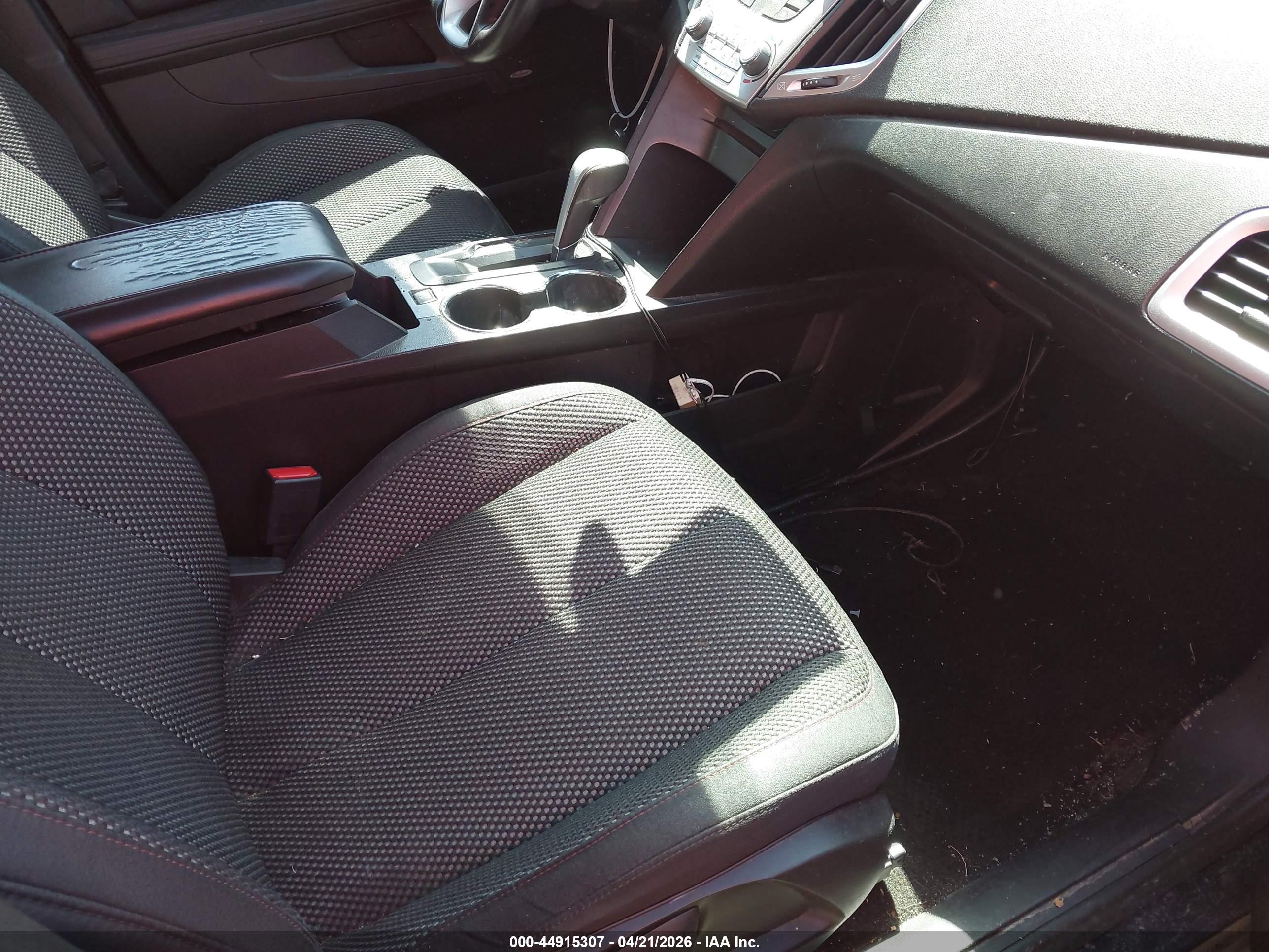 GMC TERRAIN image 5
