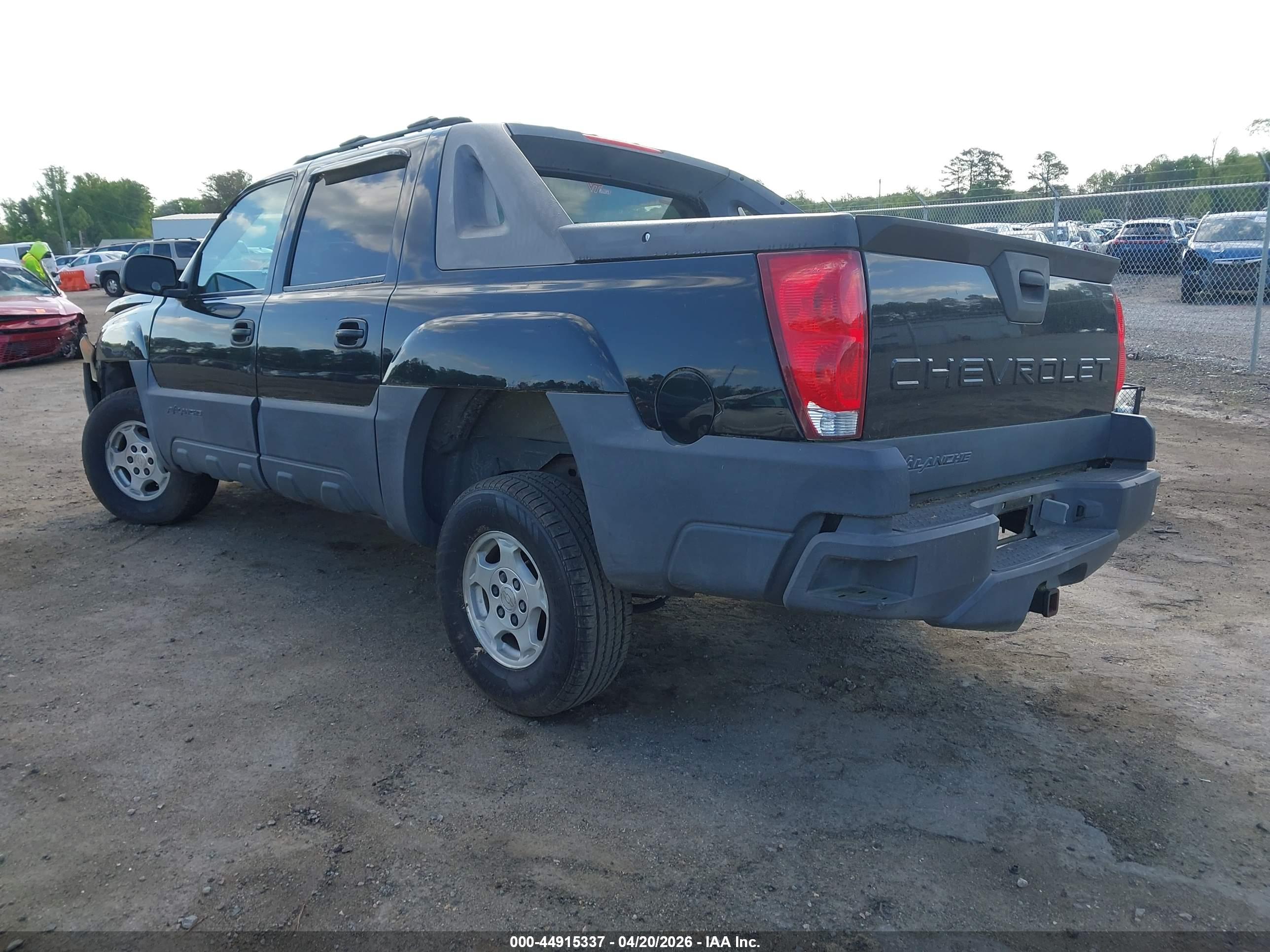 CHEVROLET AVALANCHE image 3