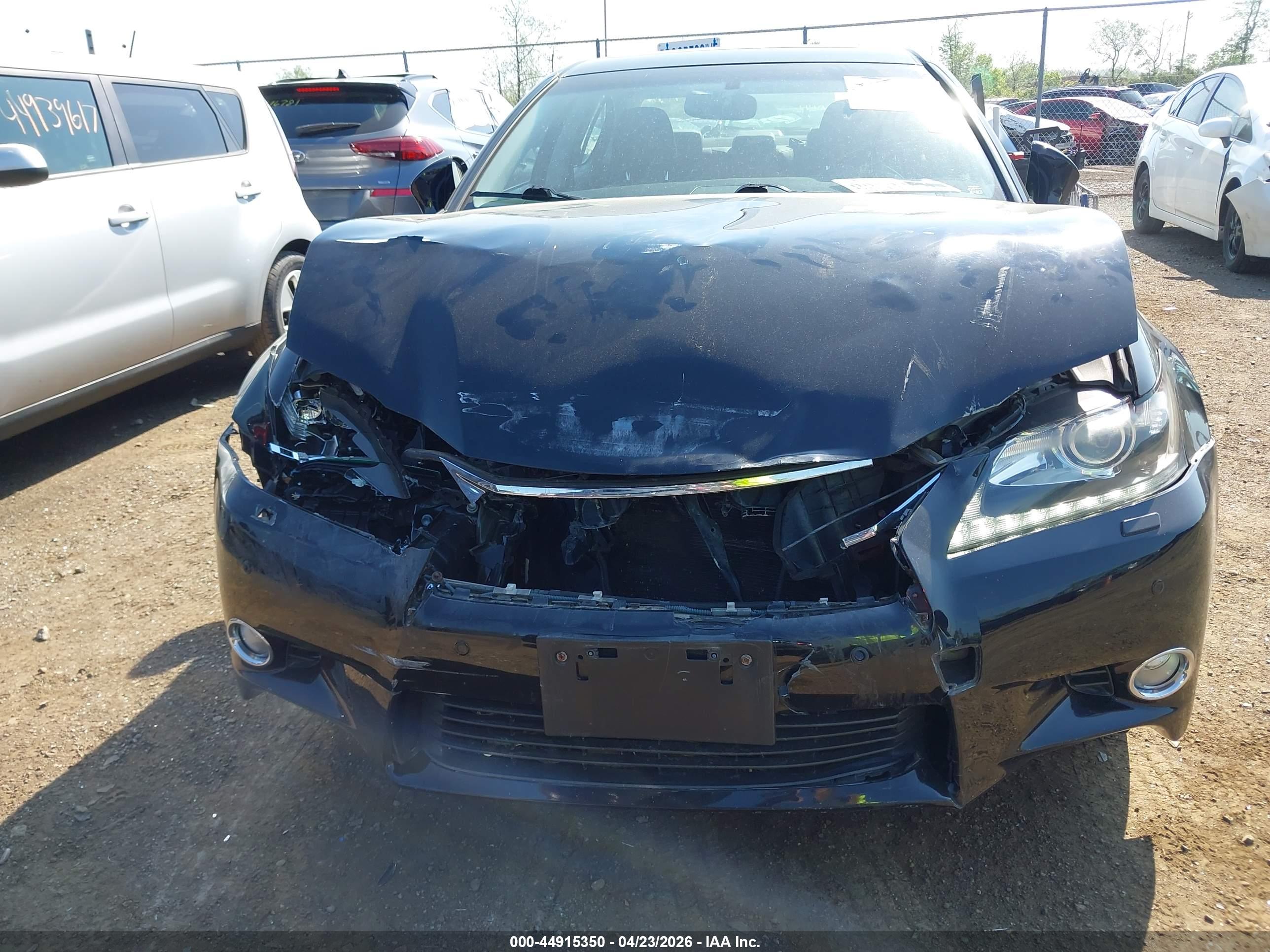 LEXUS GS image 6
