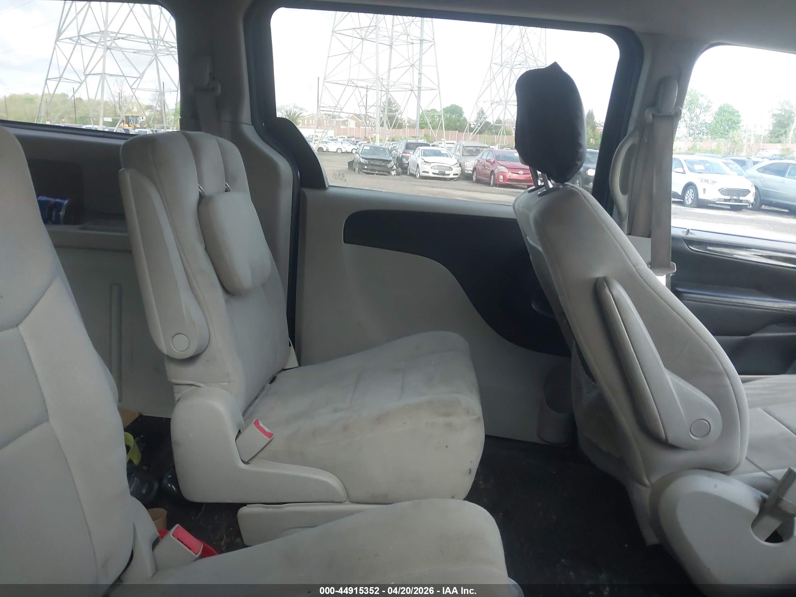 DODGE GRAND image 8