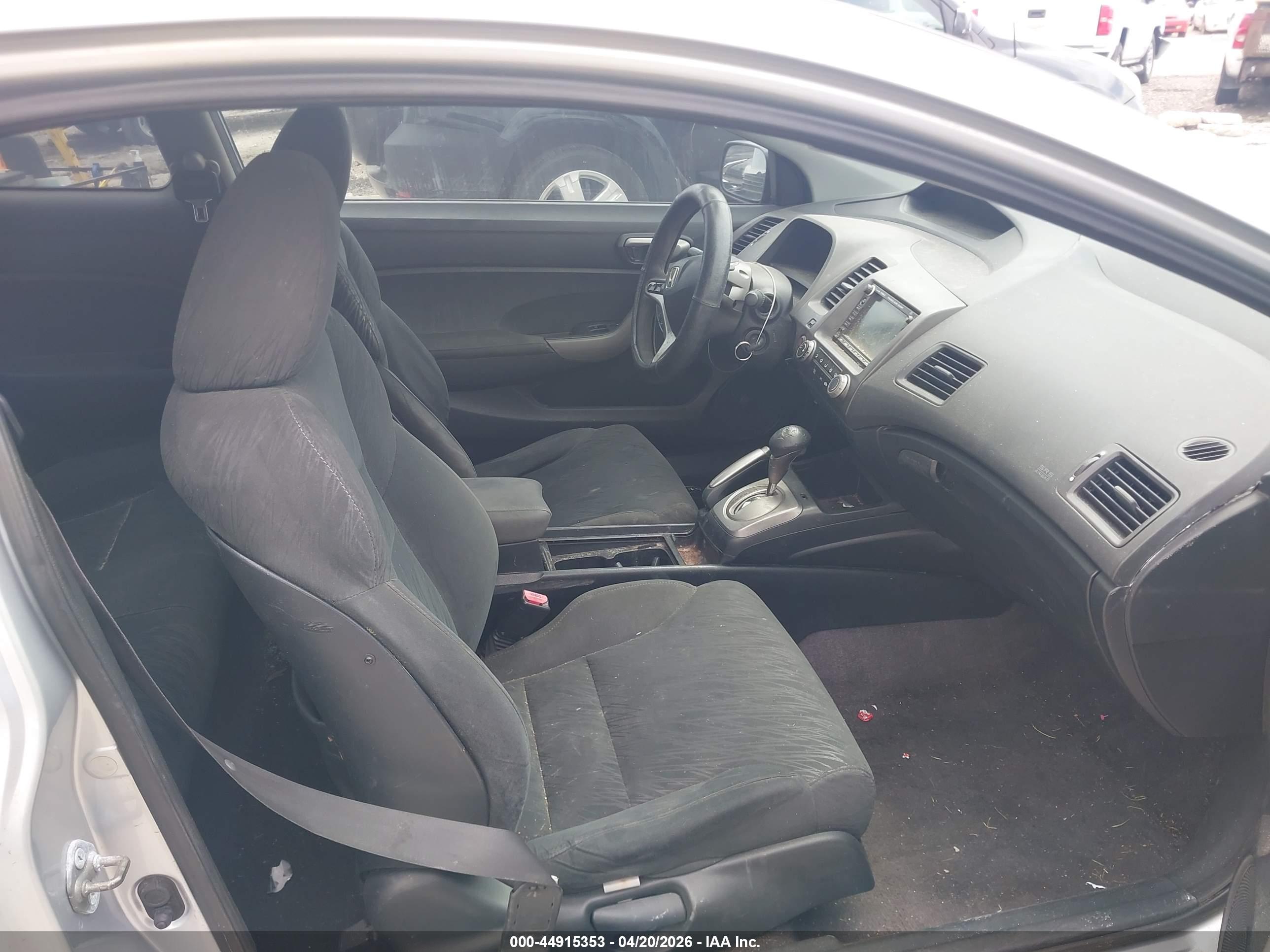 HONDA CIVIC image 5