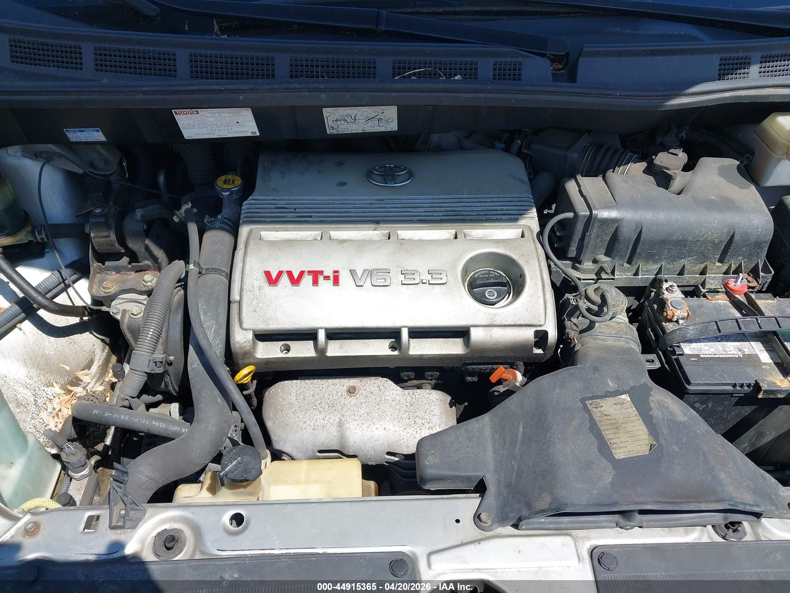 TOYOTA SIENNA image 10