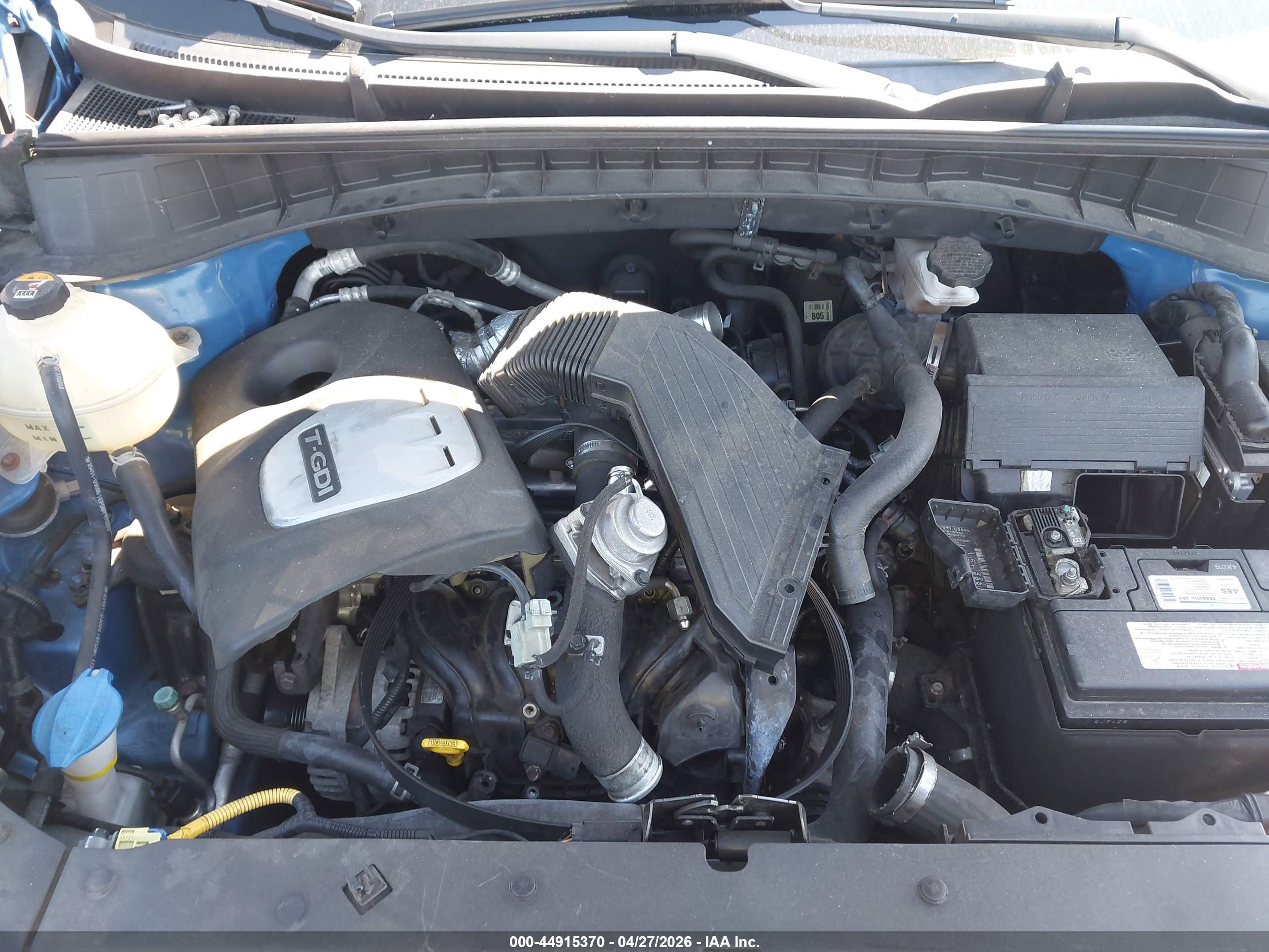HYUNDAI TUCSON image 10