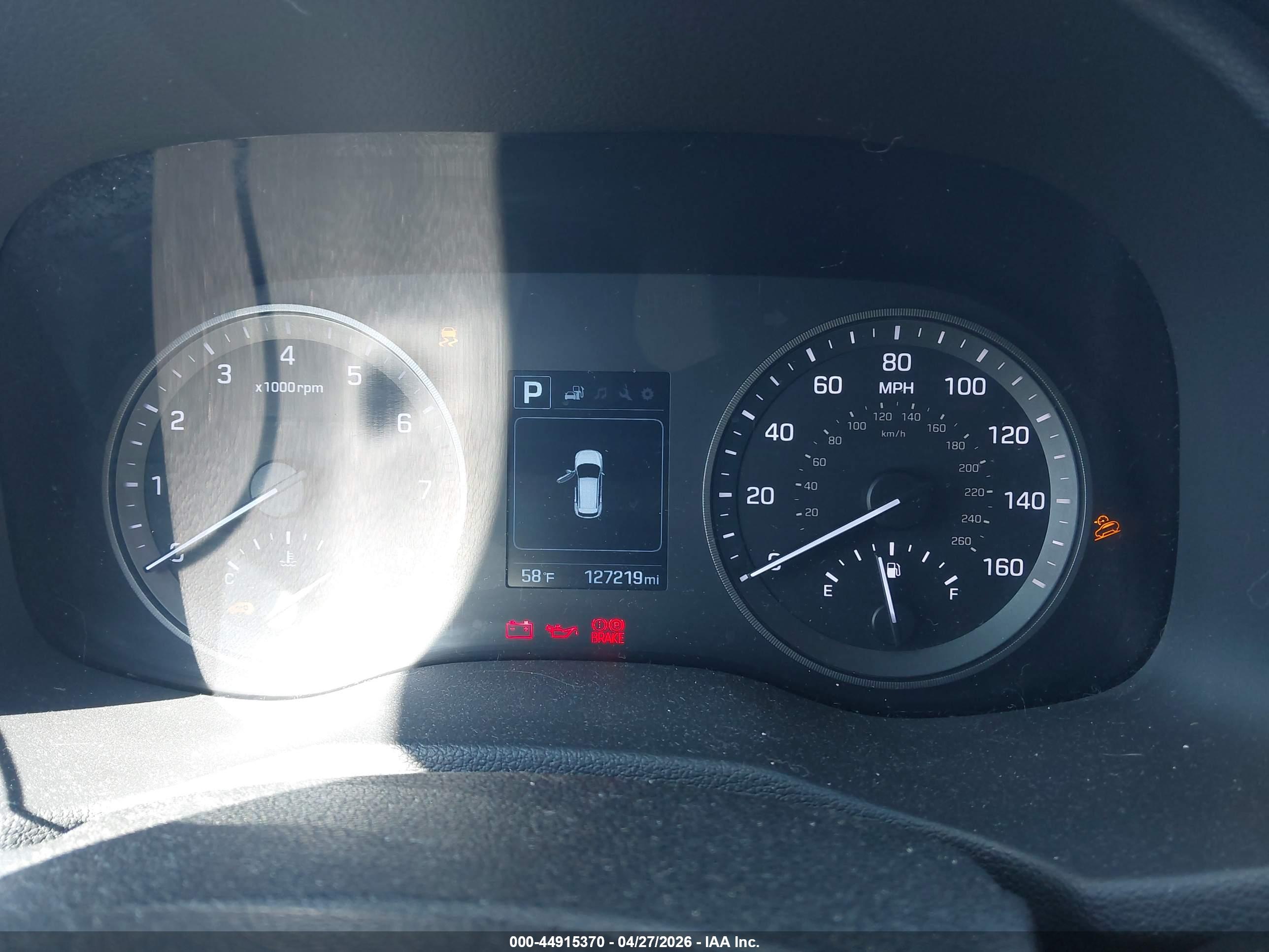 HYUNDAI TUCSON image 7