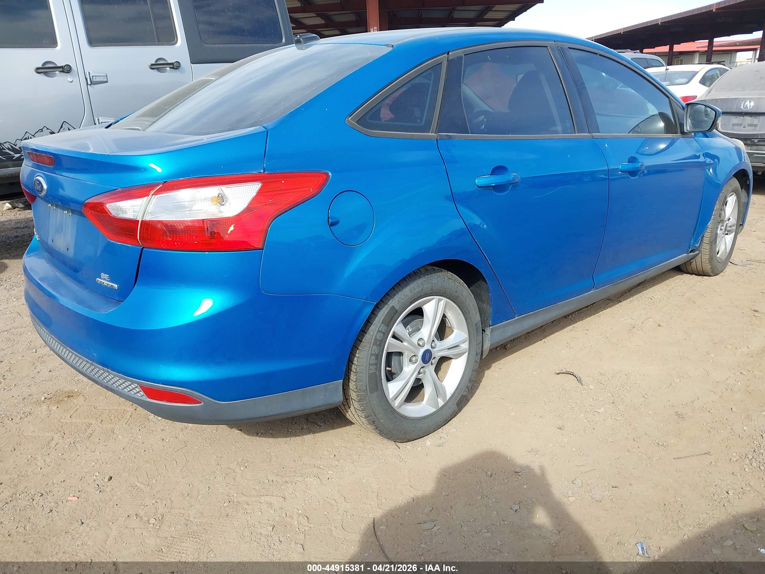 FORD FOCUS image 4